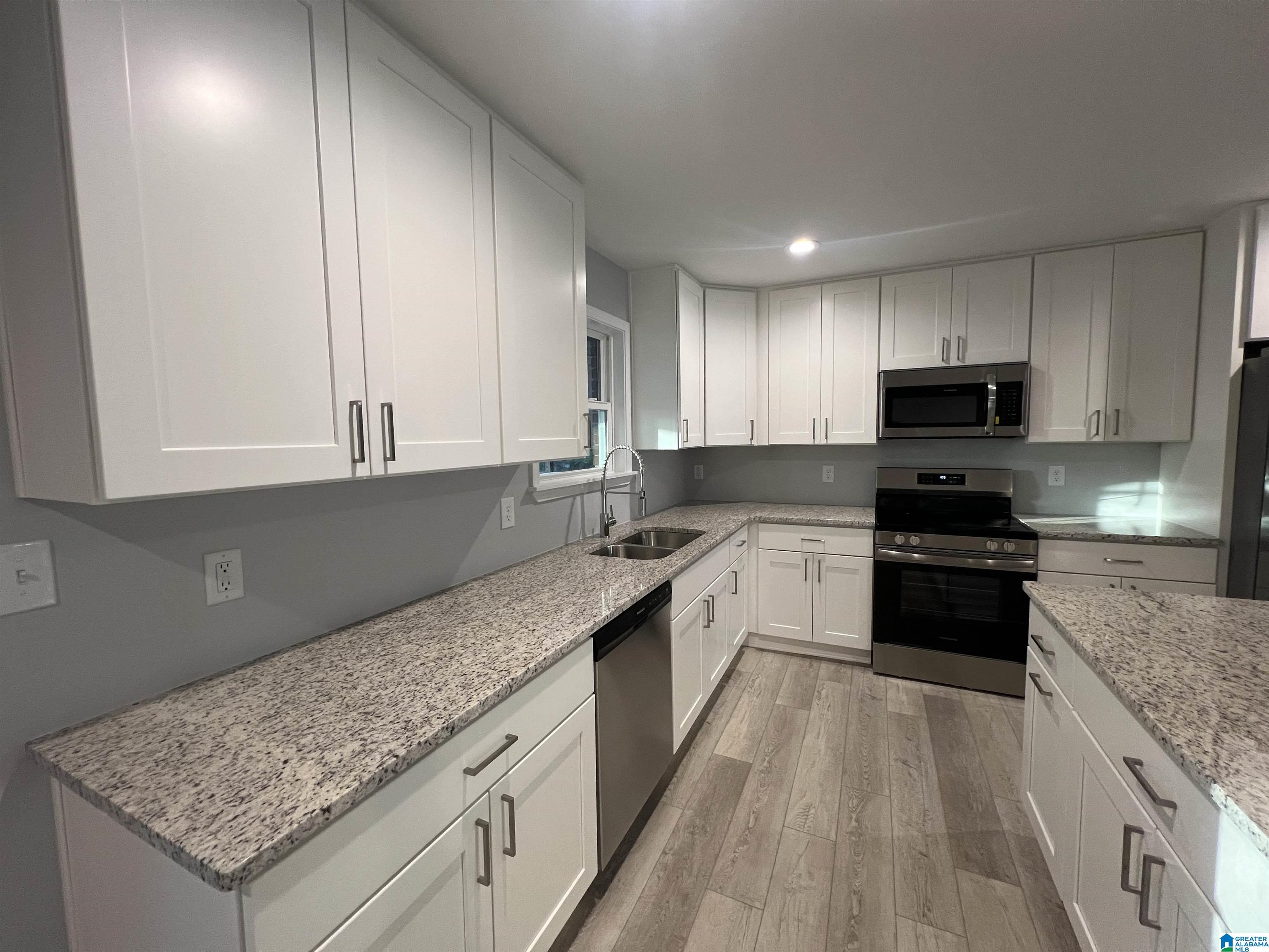 Homes for sale in Leeds, AL | 1940 Linden Street, Leeds, AL 35094 | MLS# 21440553