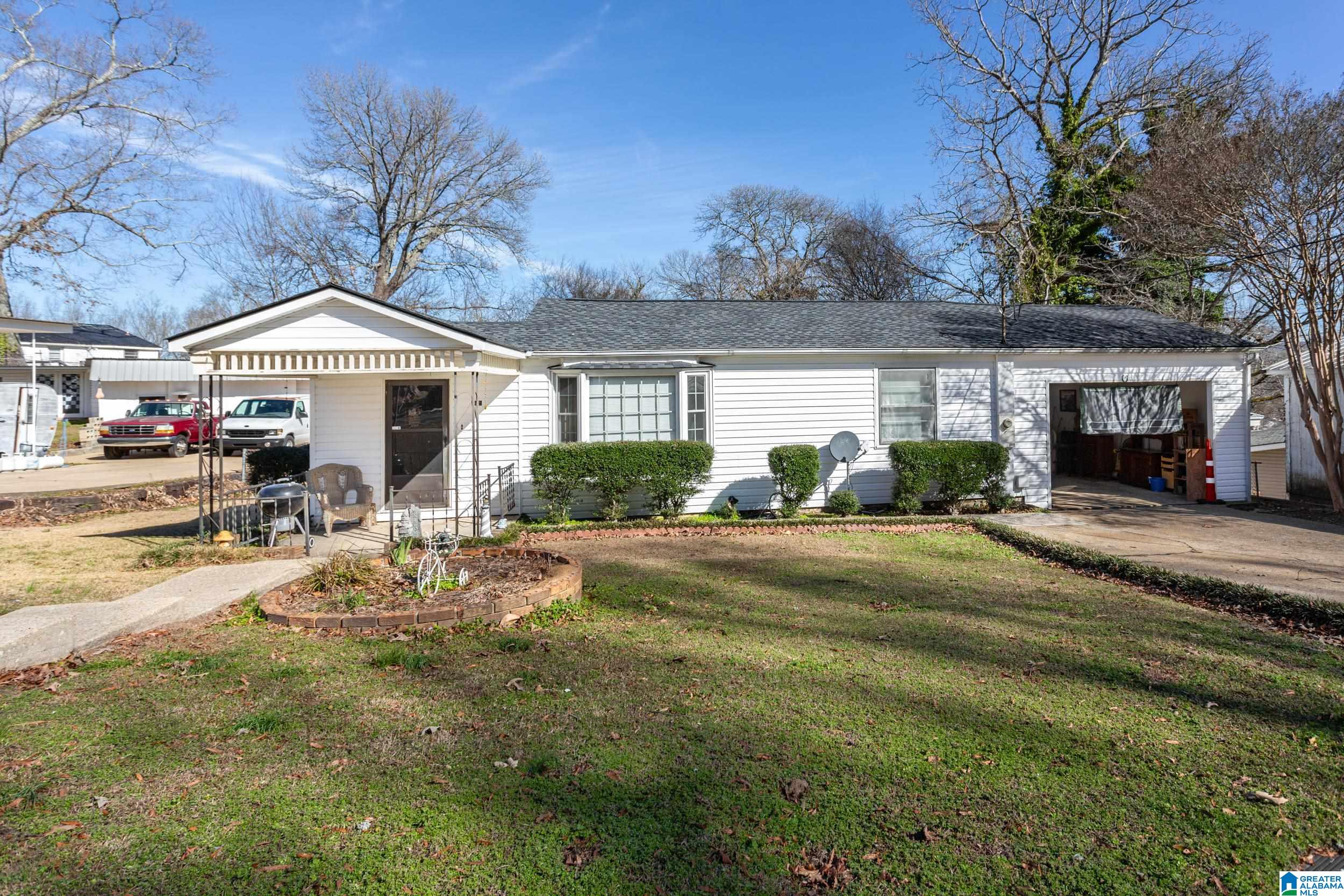 4615 HICKORY LANE