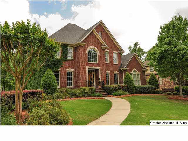 Homes for sale in Vestavia, AL | 4925 Reynolds Lane, Vestavia, AL 35242 | MLS# 587289