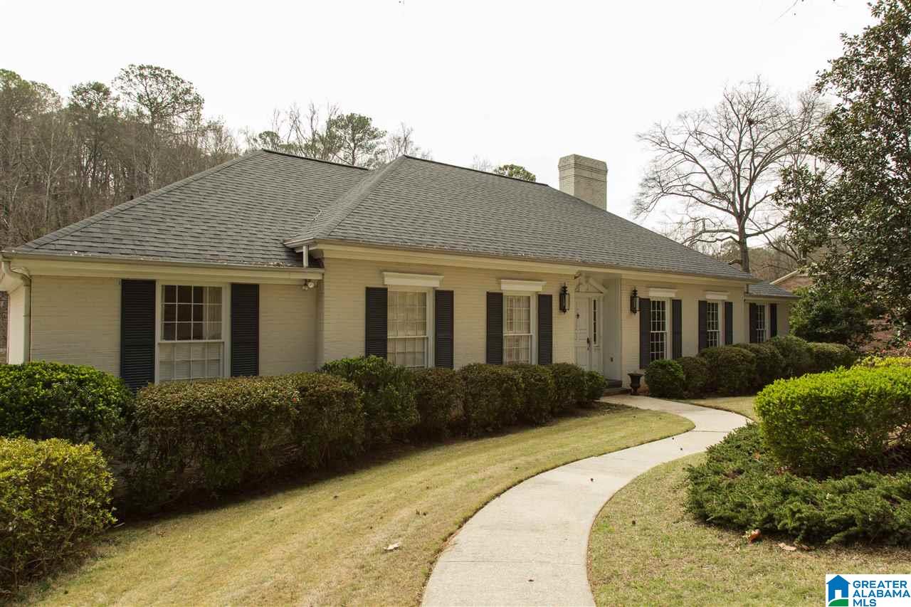 Homes for sale in Mountain Brk, AL | 4135 Appomatox Lane, Mountain Brk, AL 35213 | MLS# 777345