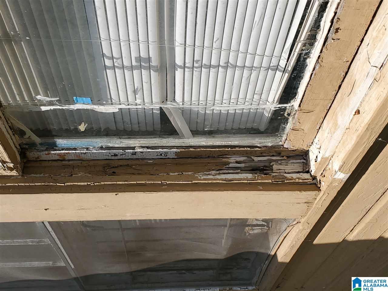 Homes for sale in Birmingham, AL | 1708 Steiner Avenue Sw, Birmingham, AL 35211 | MLS# 864488