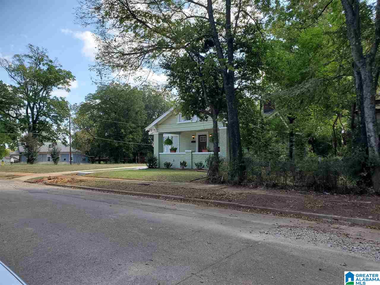 Homes for sale in Birmingham, AL | 1708 Steiner Avenue Sw, Birmingham, AL 35211 | MLS# 864488