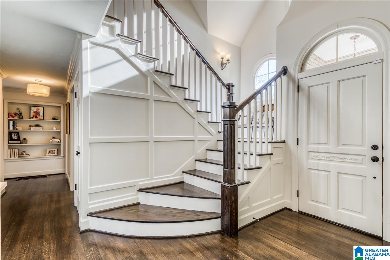 Homes for sale in Mountain Brk, AL | 2926 Virginia Road, Mountain Brk, AL 35223 | MLS# 868014