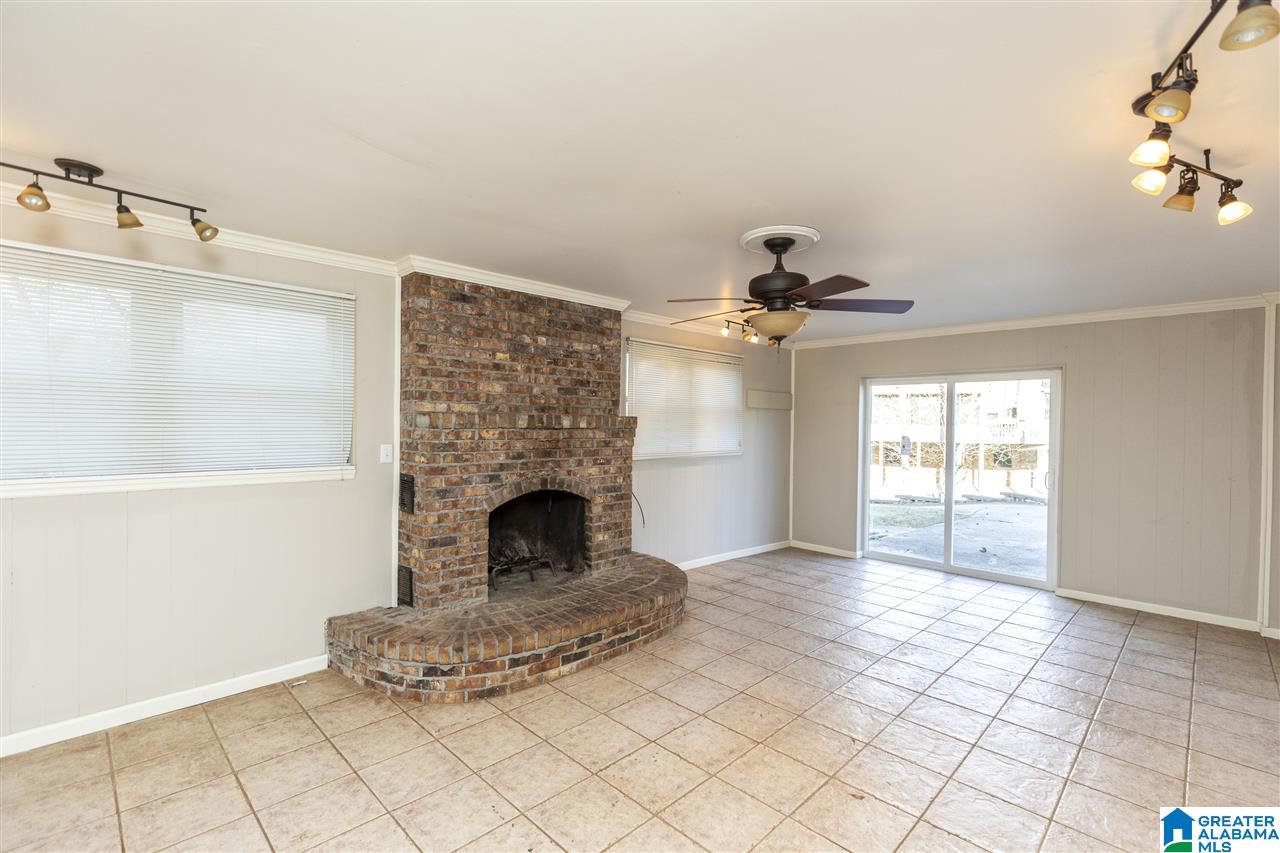 3433 Indian Lake Dr Pelham Al 35124 Wanda Turner