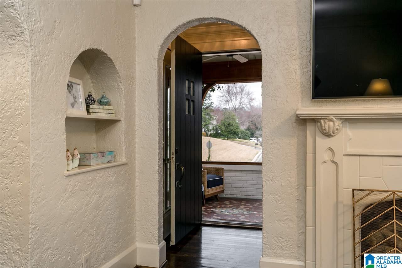 Homes for sale in Mountain Brk, AL | 48 Norman Dr, Mountain Brk, AL 35213 | MLS# 877455