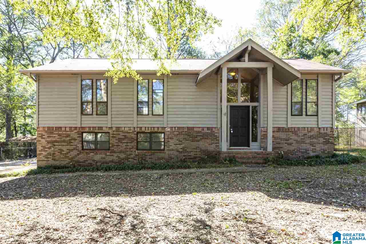13 EDDINGS LN