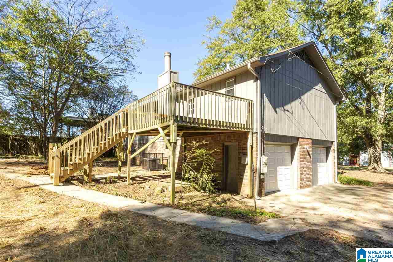 13 EDDINGS LN