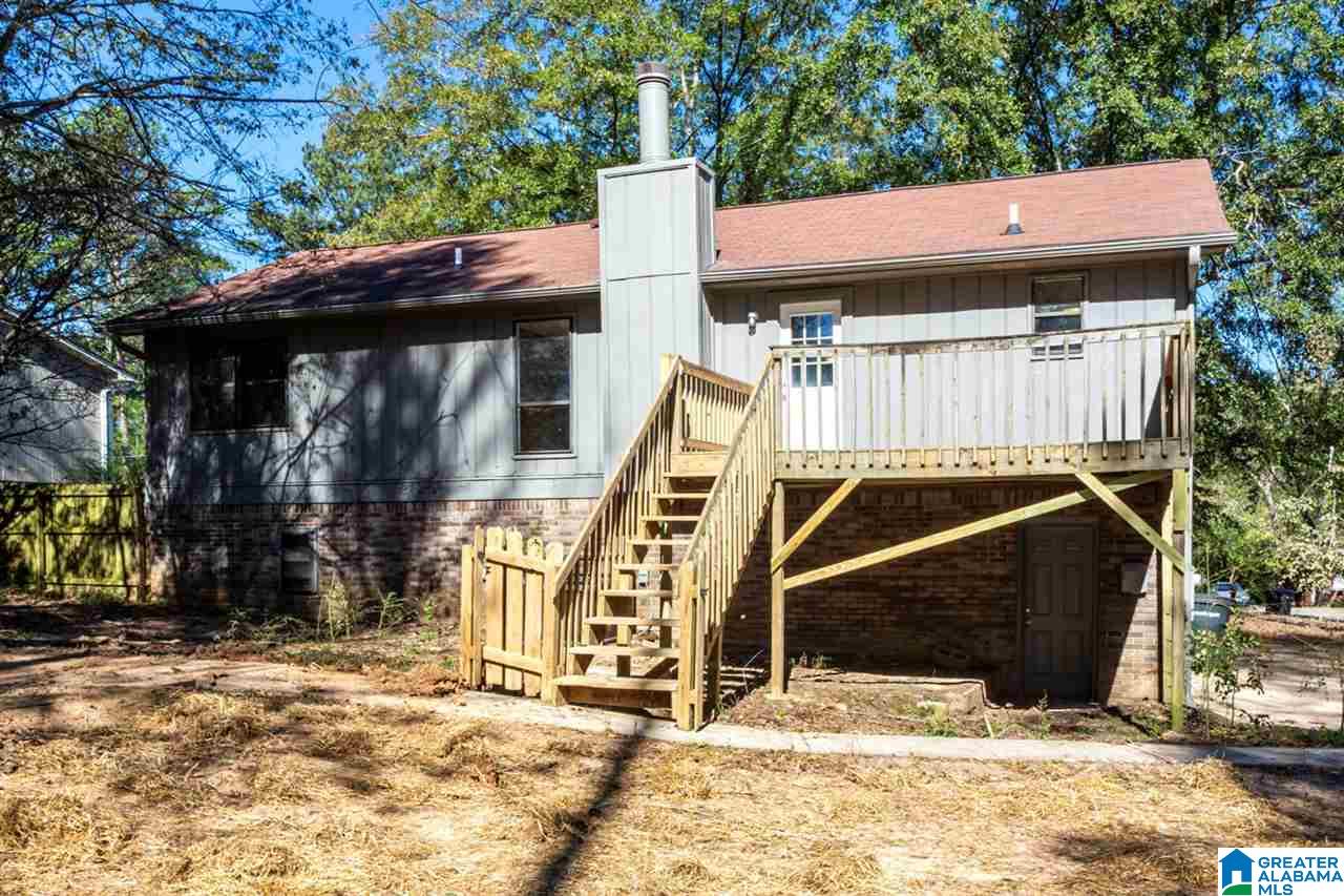 13 EDDINGS LN