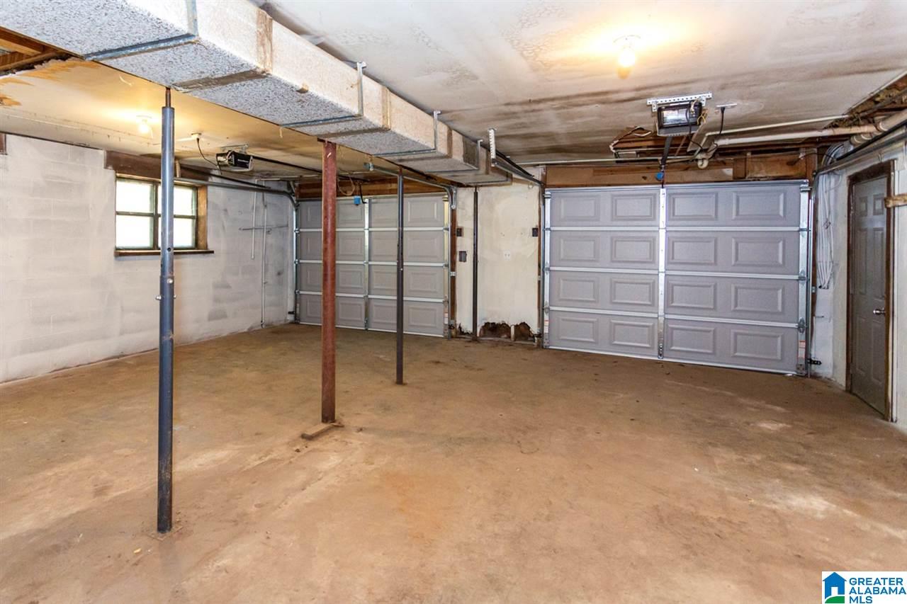 13 EDDINGS LN