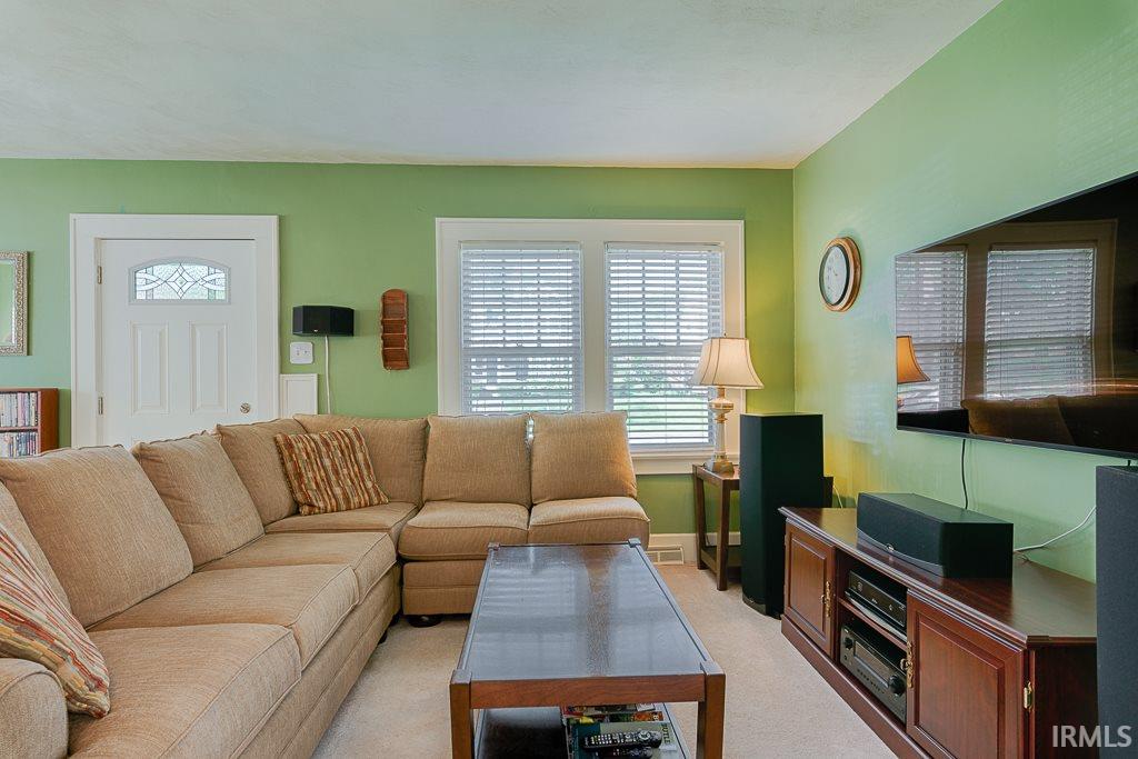 Homes for sale in Fort Wayne, IN | 4615 Beaver Ave, Fort Wayne, IN 46807 | MLS# 201820433