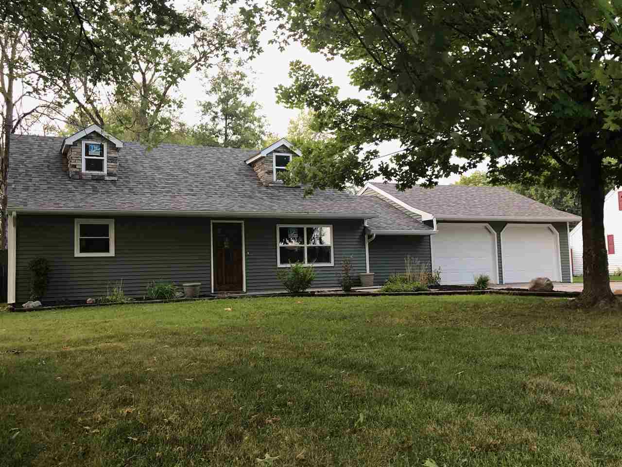 Homes for sale in Fort Wayne, IN | 7525 Diane Dr, Fort Wayne, IN 46835 | MLS# 201836536
