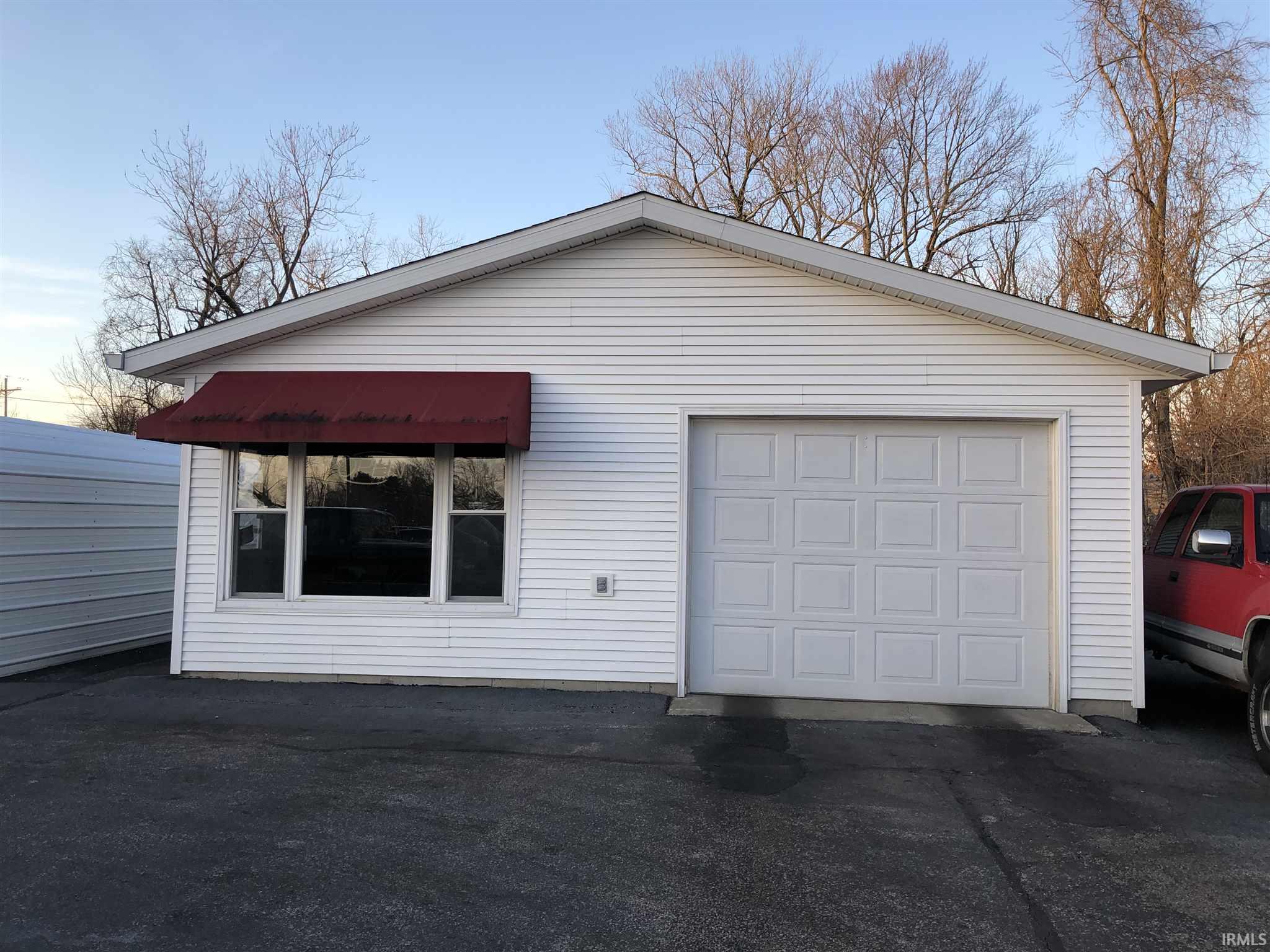 1233 22 Nd St Bedford In 47421 Carpenter Realtors Inc