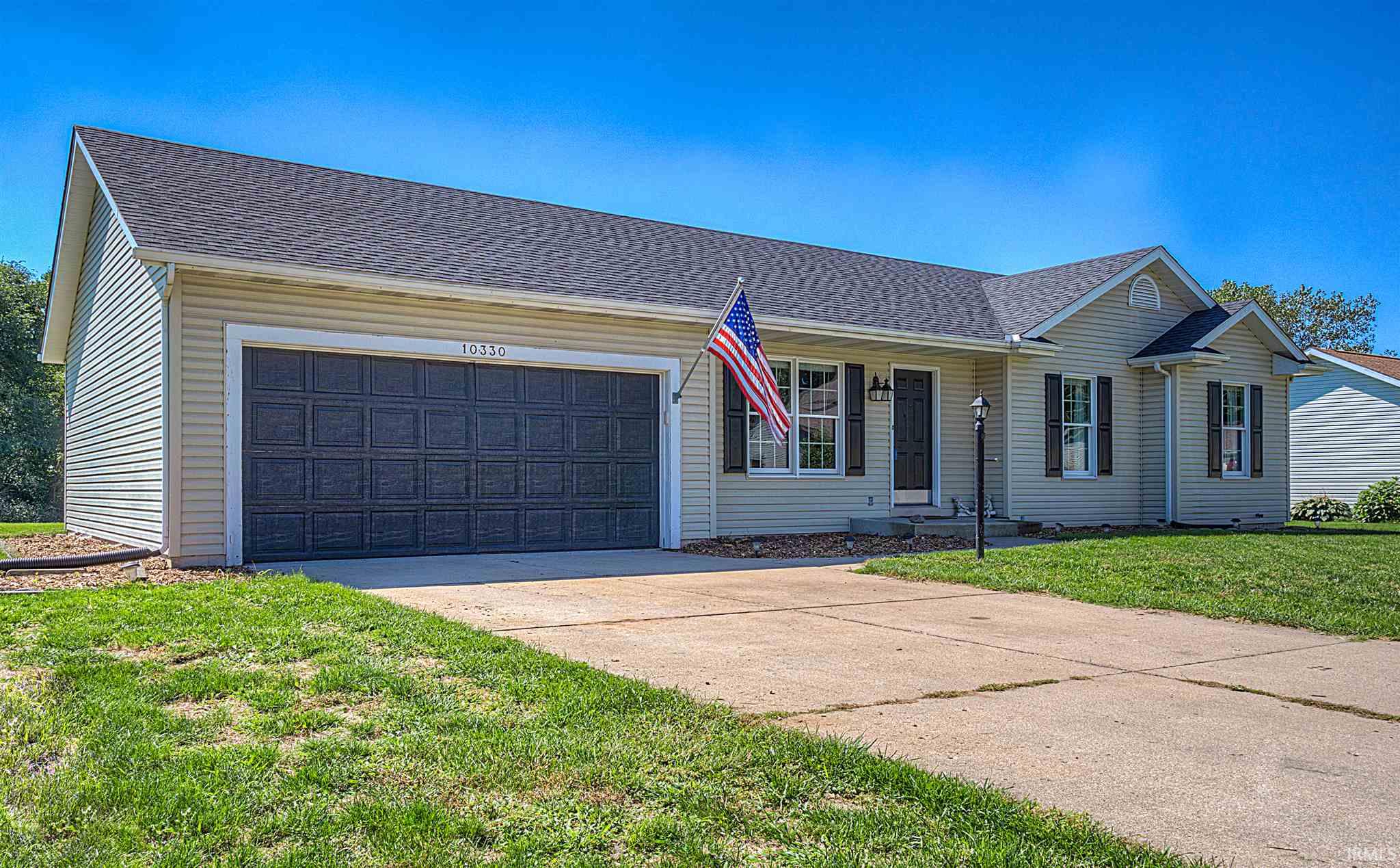 10330 Ashleys Meadow Granger, IN 46530