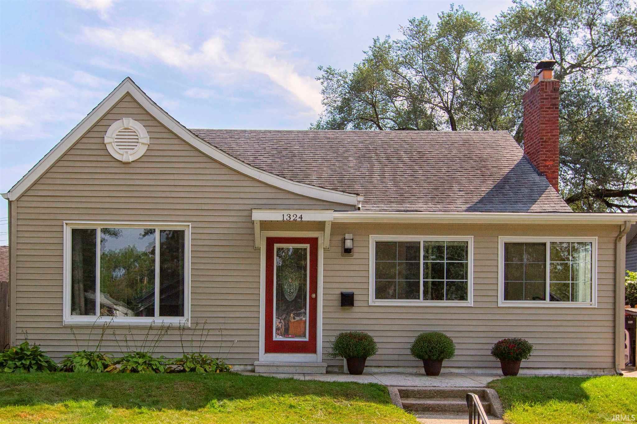 1324 Cedar South Bend, IN 46617