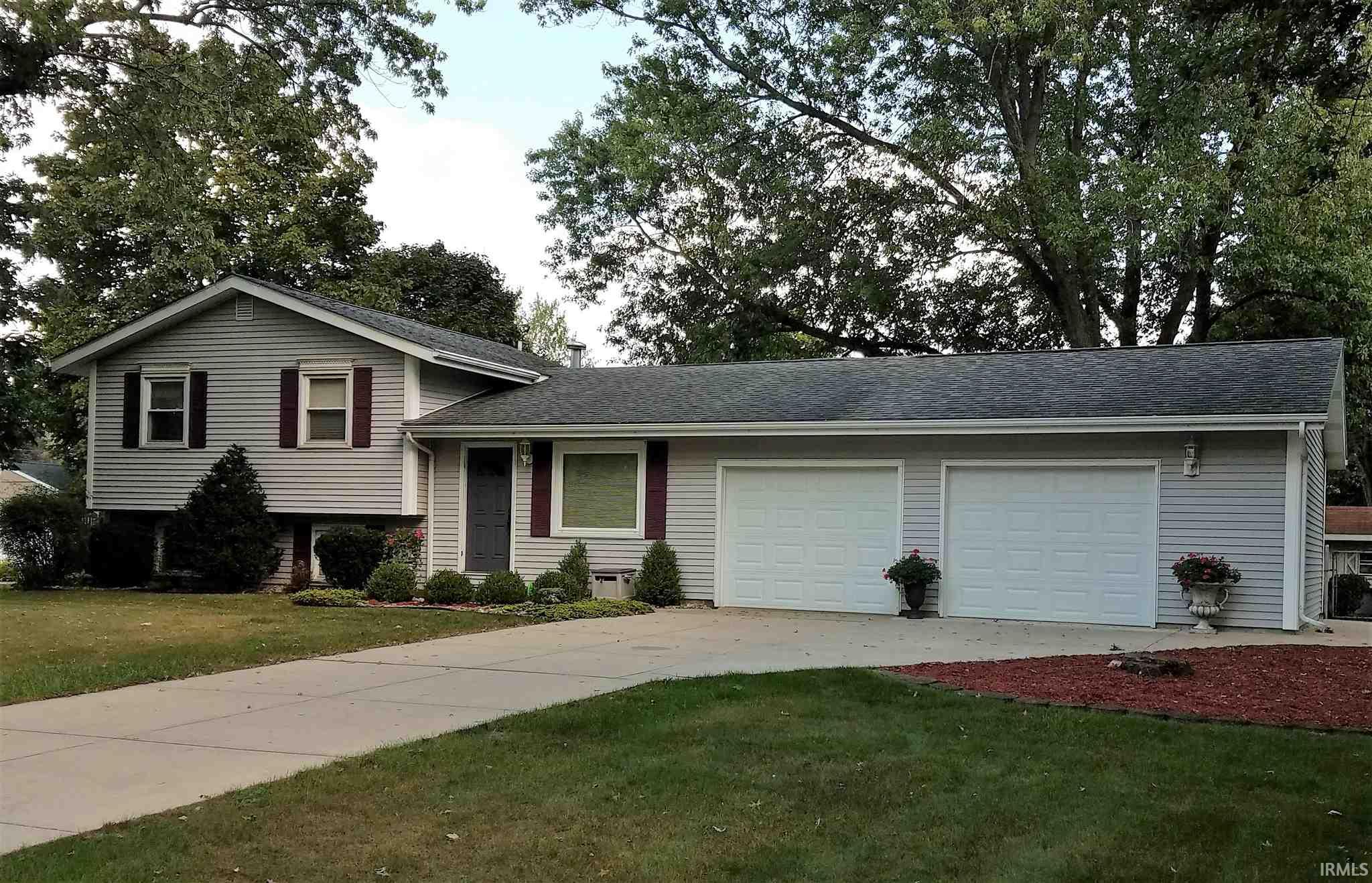 55454 Caldwell Drive Osceola, IN 46561