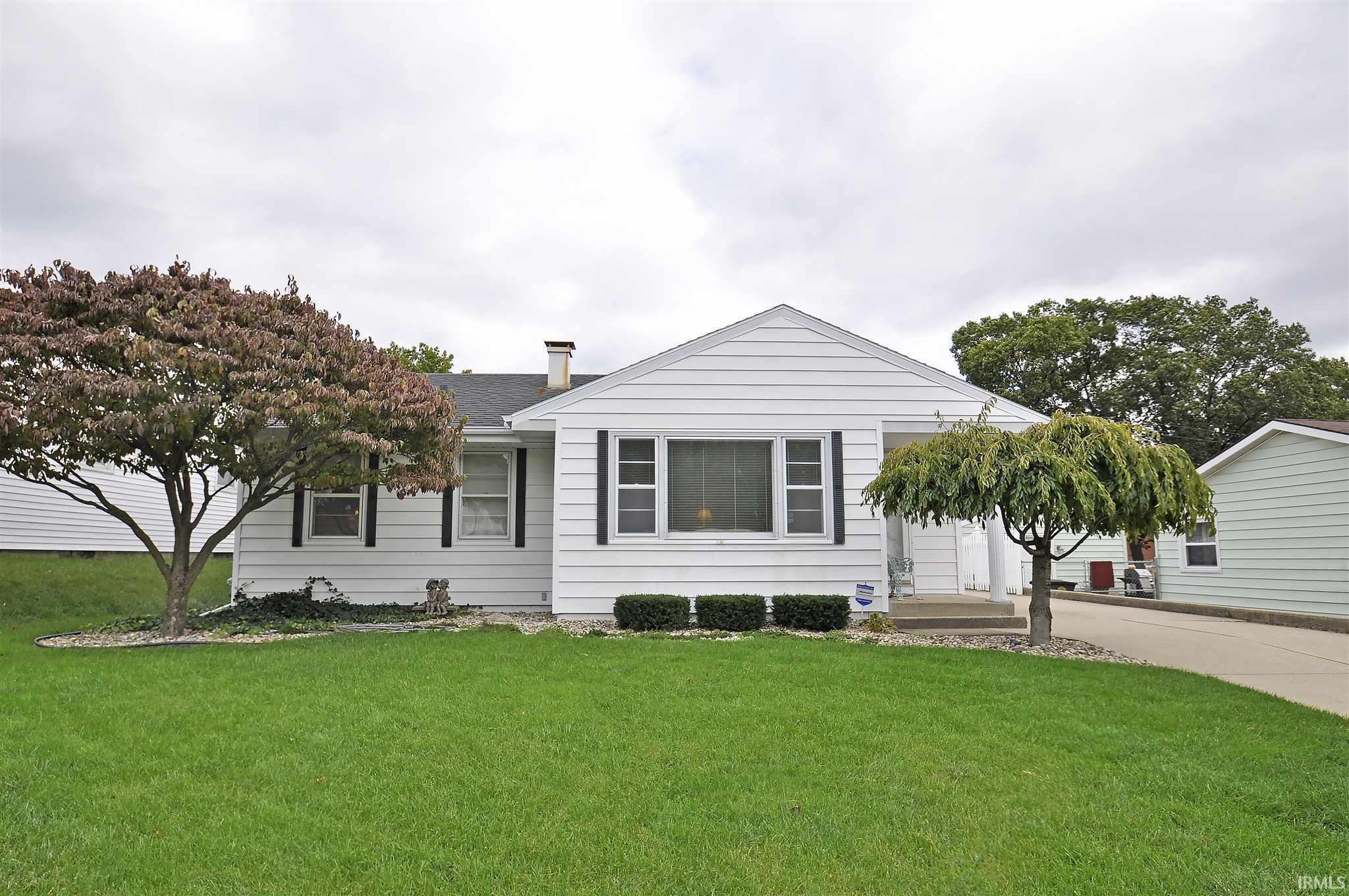 1312 Sussex South Bend, IN 46628