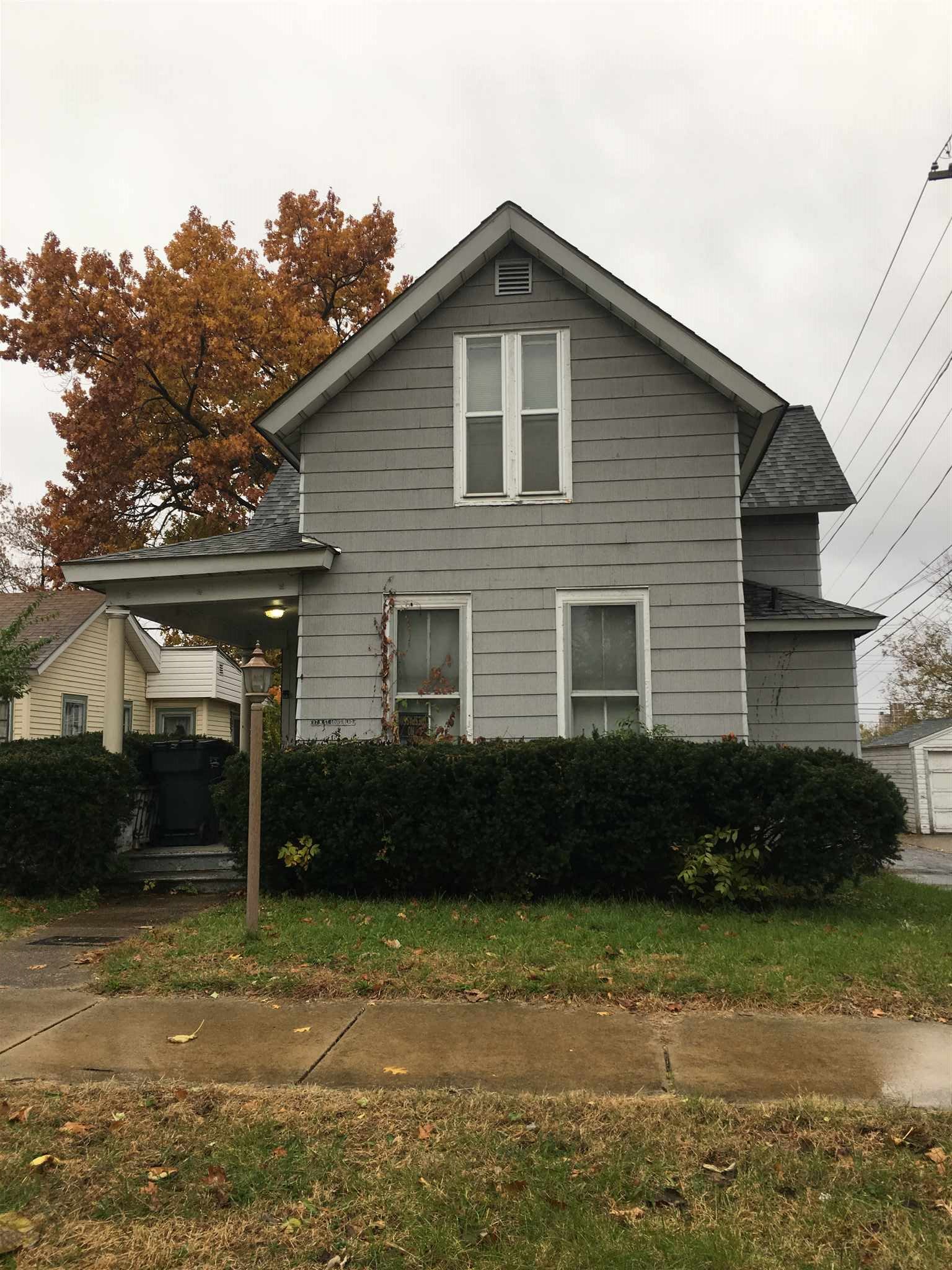 117 N Saint Louis South Bend, IN 46617