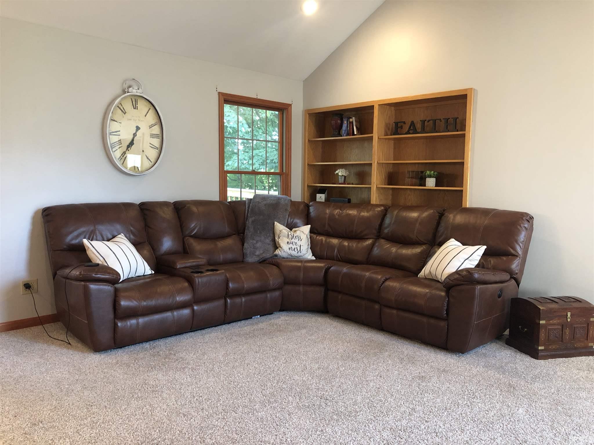 132 Stoneway Dr Bedford In 47421 Sold Listing Carpenter