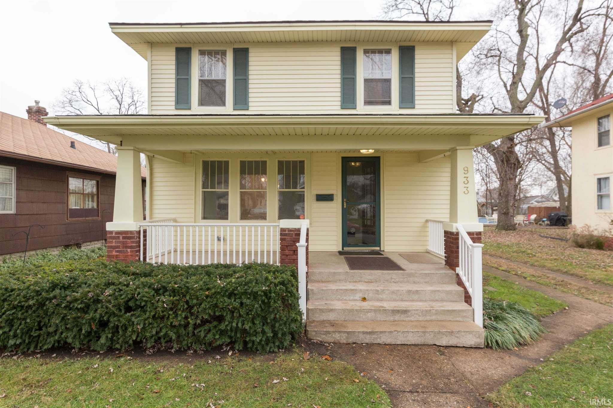 933 S 32nd South Bend, IN 46615