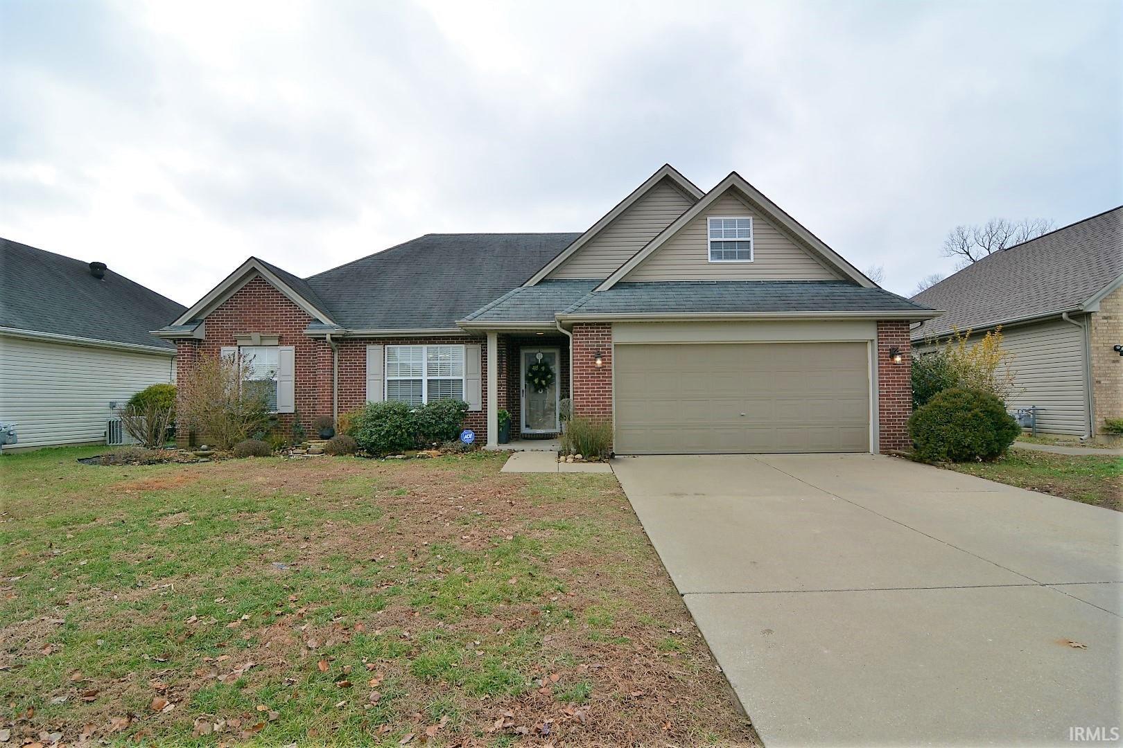Evansville IN Homes for Sale with a Finished Basement