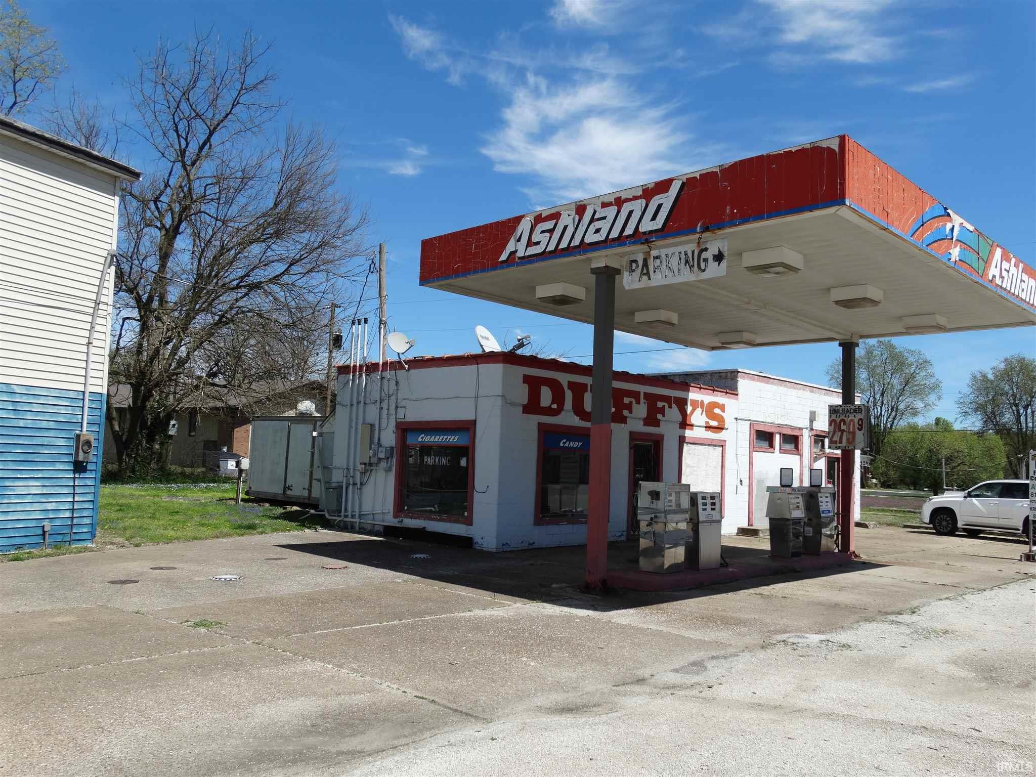 Commercial for sale in Hatfield, Indiana, 201914056