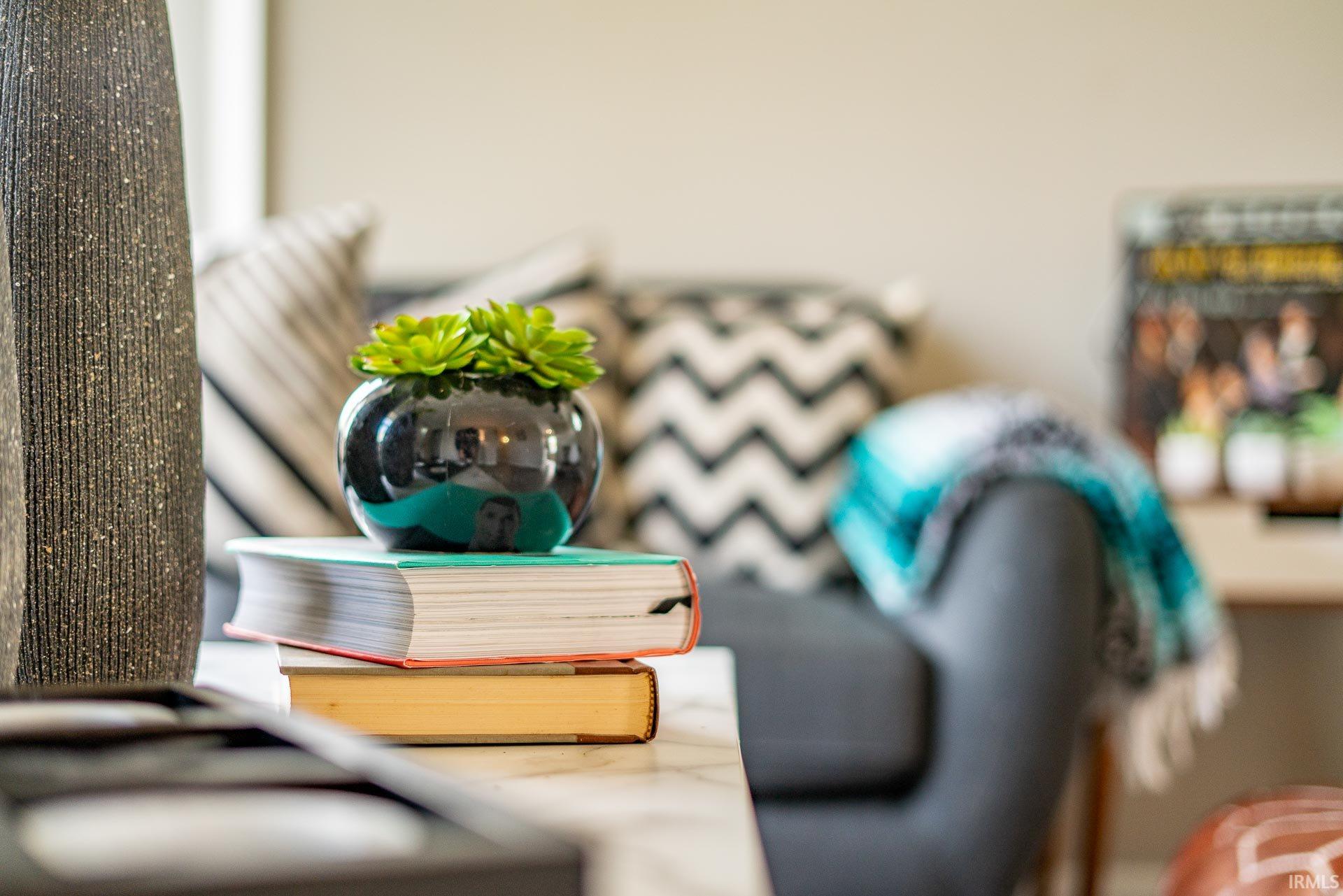 Homes for sale in South Bend, IN | 1243 Browne Ln, South Bend, IN 46615 | MLS# 201915764