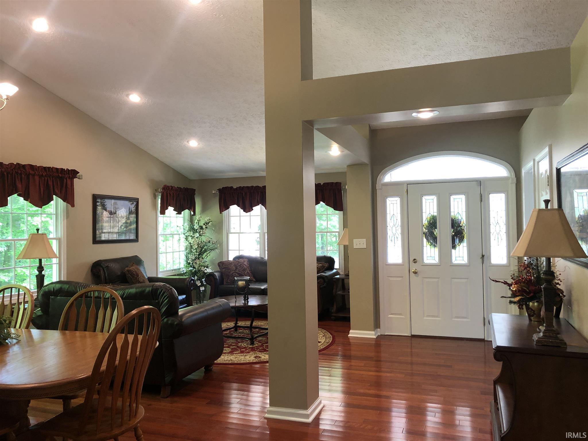 342 The Woods Bedford In 47421 Sold Listing Carpenter Realtors Inc