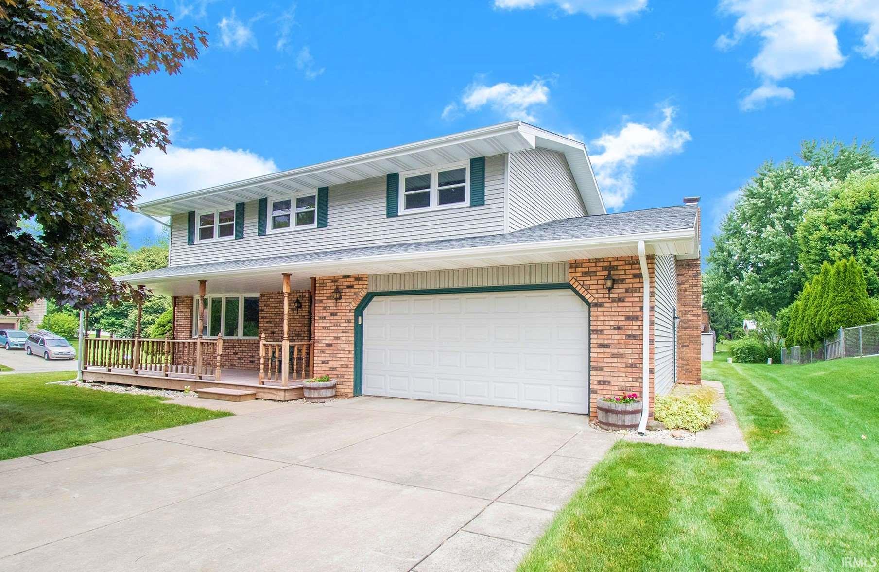 South Bend IN Real Estate 17733 Ironstone South Bend IN 46635 MLS