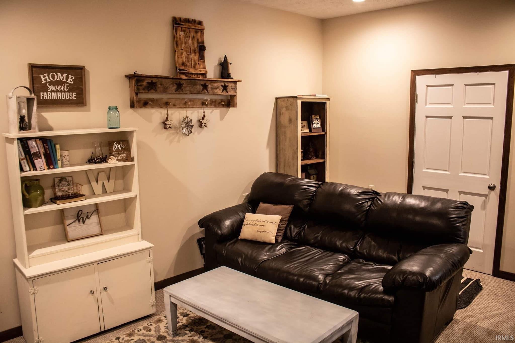 477 Trinton Circle Bedford In 47421 Sold Listing Carpenter