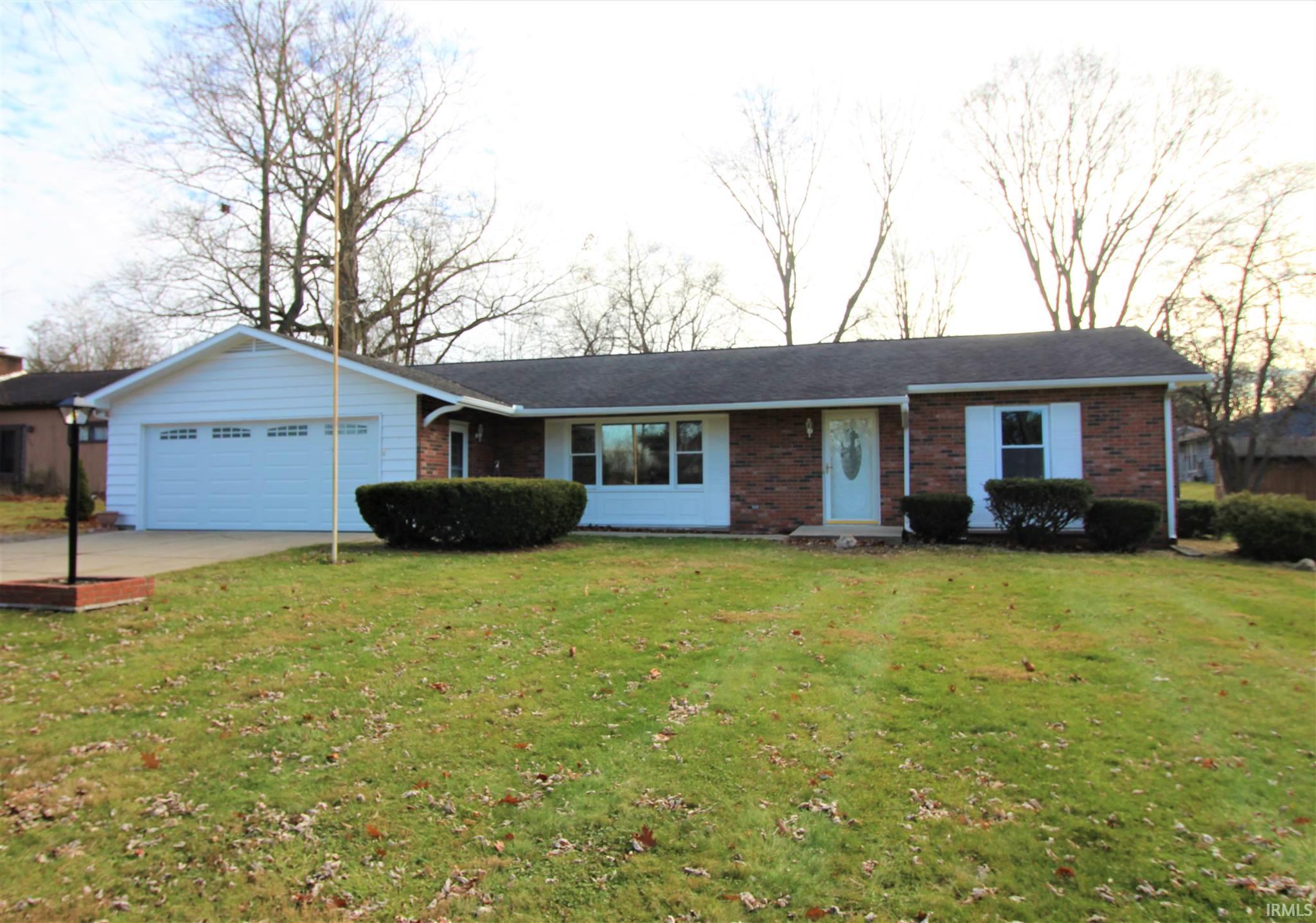 Kendallville Homes for Sale Encore Sotheby's International Realty