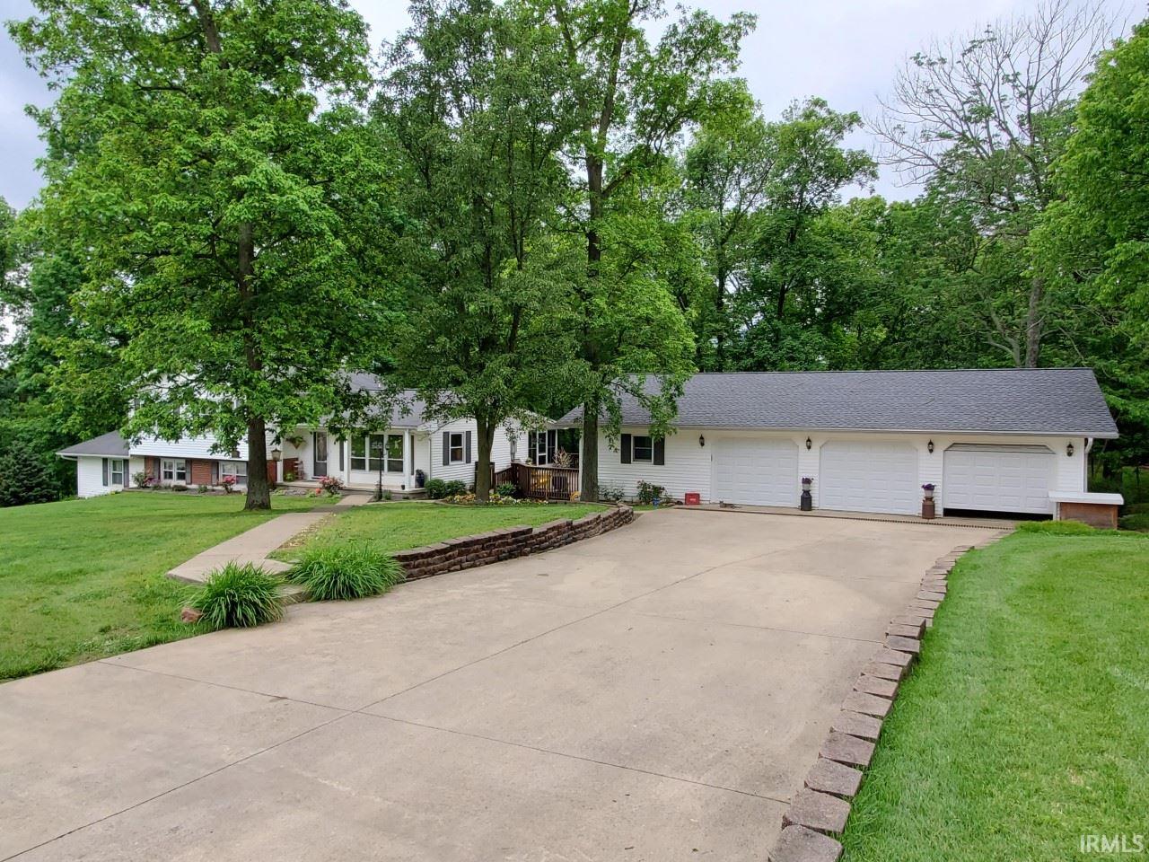 Loogootee Real Estate 13259 Dover Hill Road IN 47553 264,000 201953678