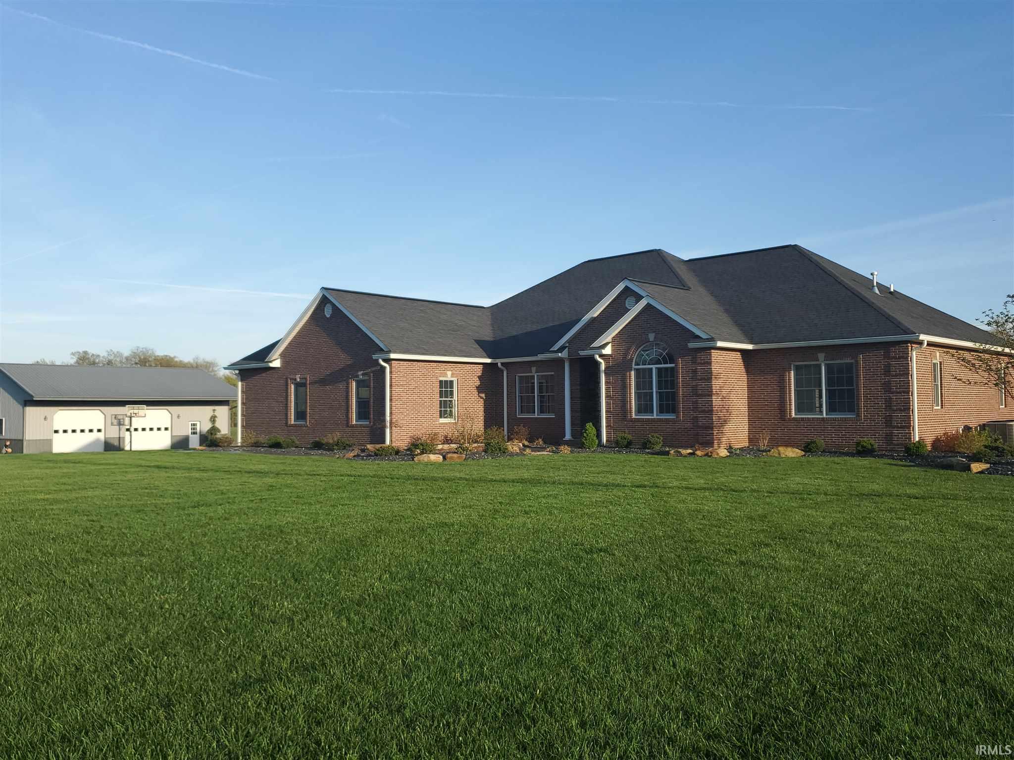 Midwest Realty - Homes For Sale In New Washington Indiana
