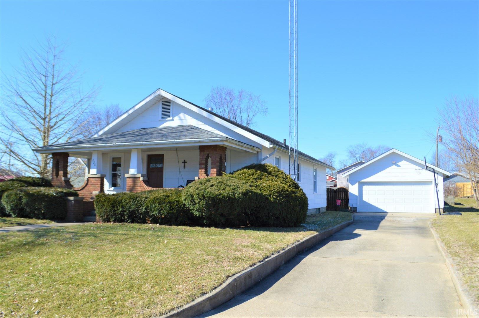 Residential for sale in Worthington, Indiana, 202007703