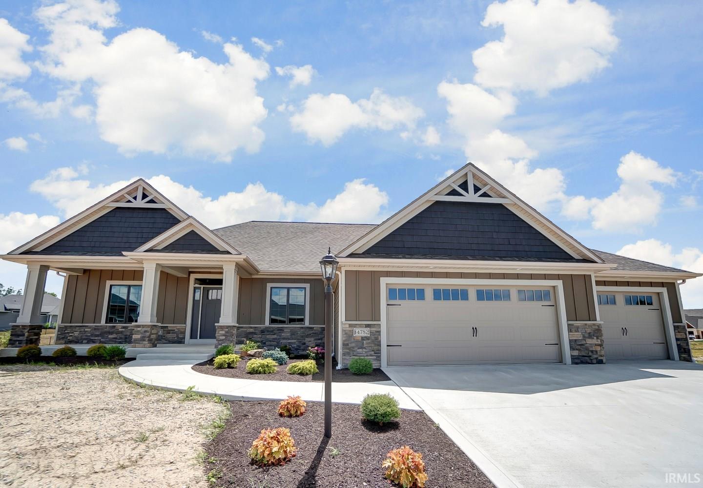 Sold 14782 Whisper Rock Boulevard, Fort Wayne, IN 46845 MLS 202011052