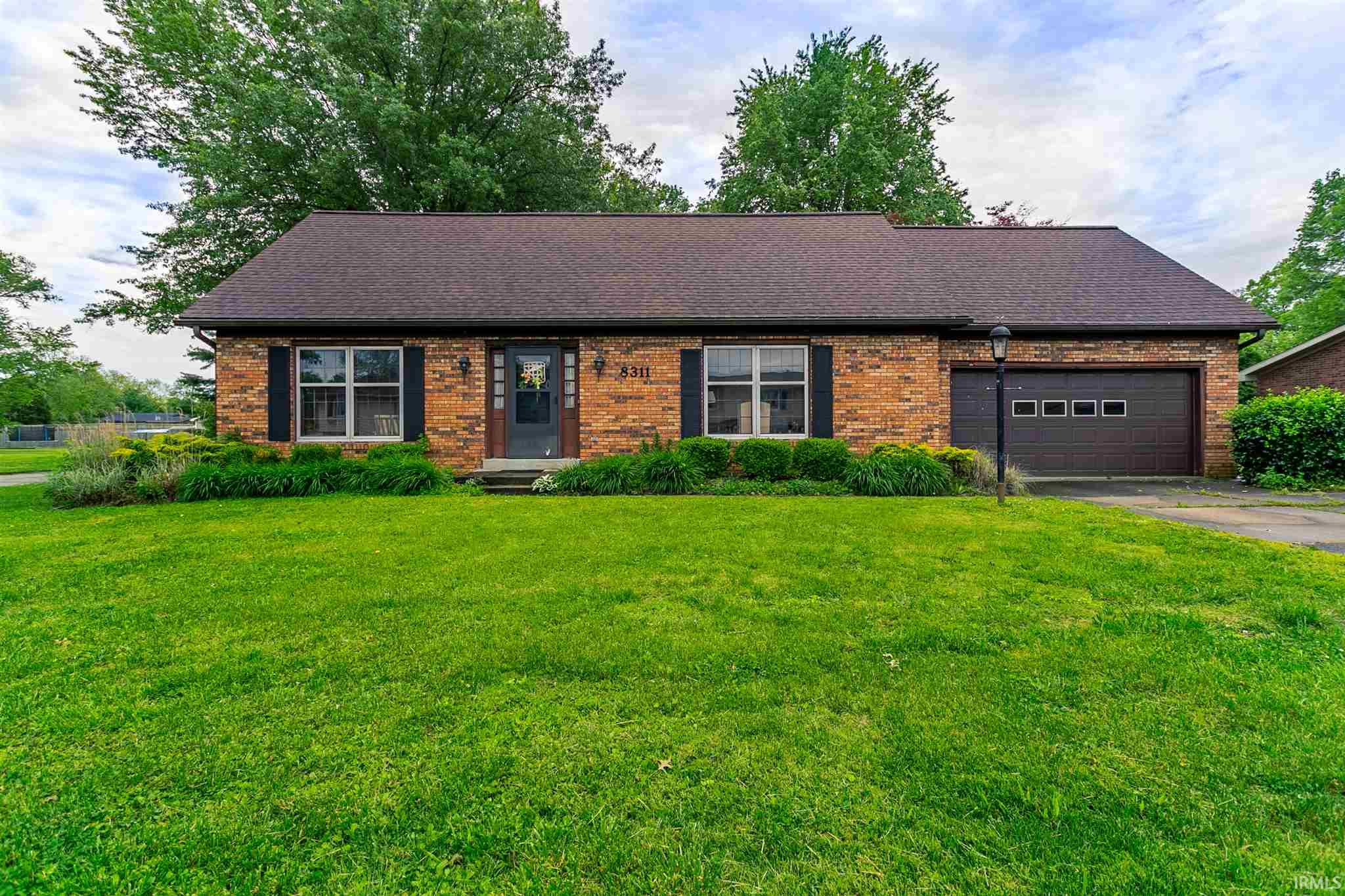 Newburgh IN 3 Bedroom 2 Bath Homes for Sale