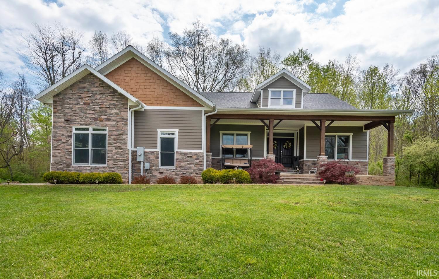 9209 S Foggy Ridge Lane Bloomington In 47401 The Indiana Team