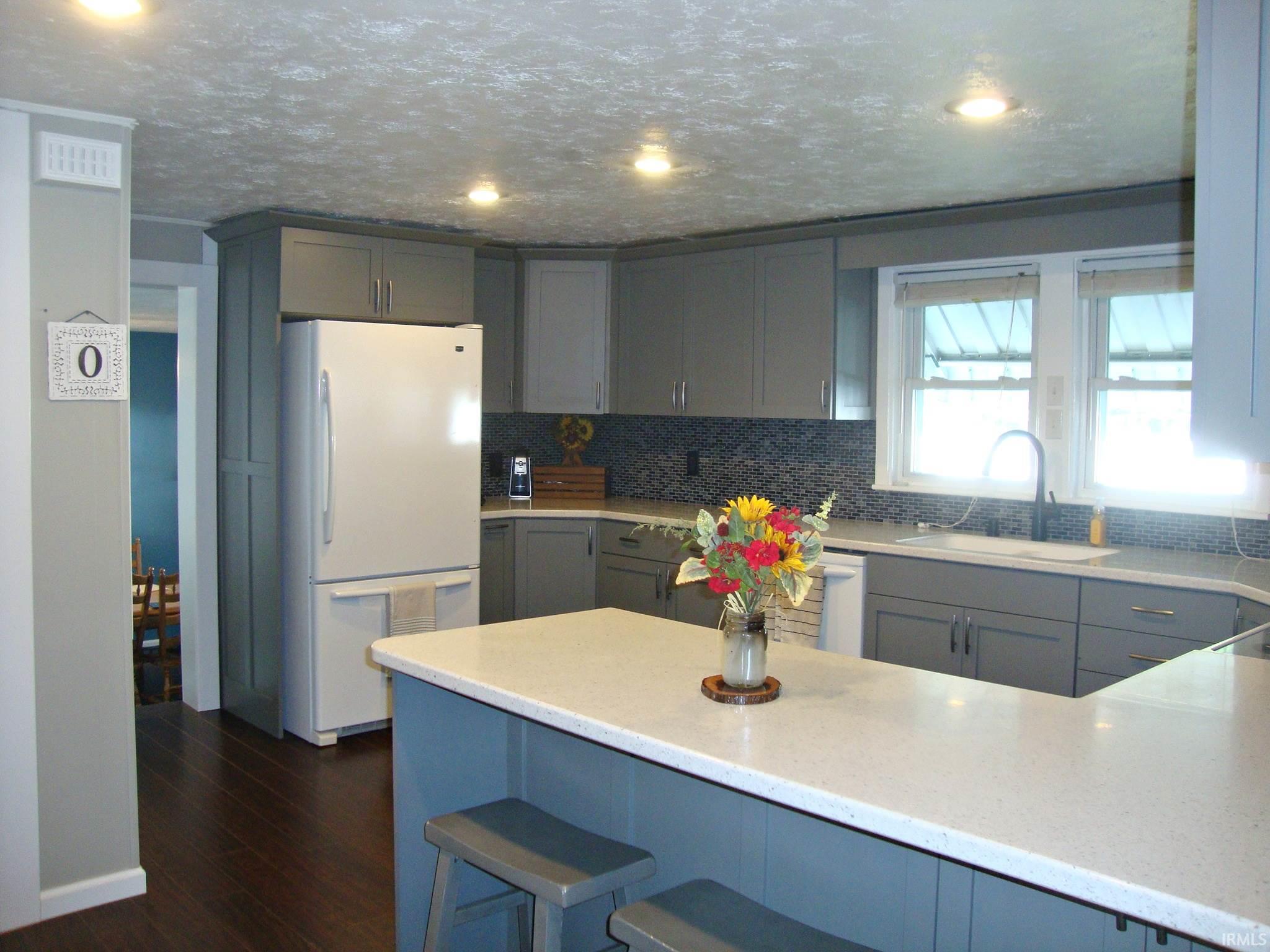 Loogootee Real Estate 311 Bloomfield Road IN 47553 170,500 202022663