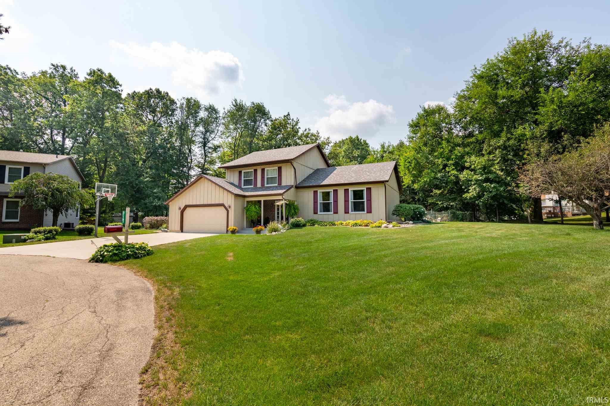 Residential for sale in Elkhart, Indiana, 202033525