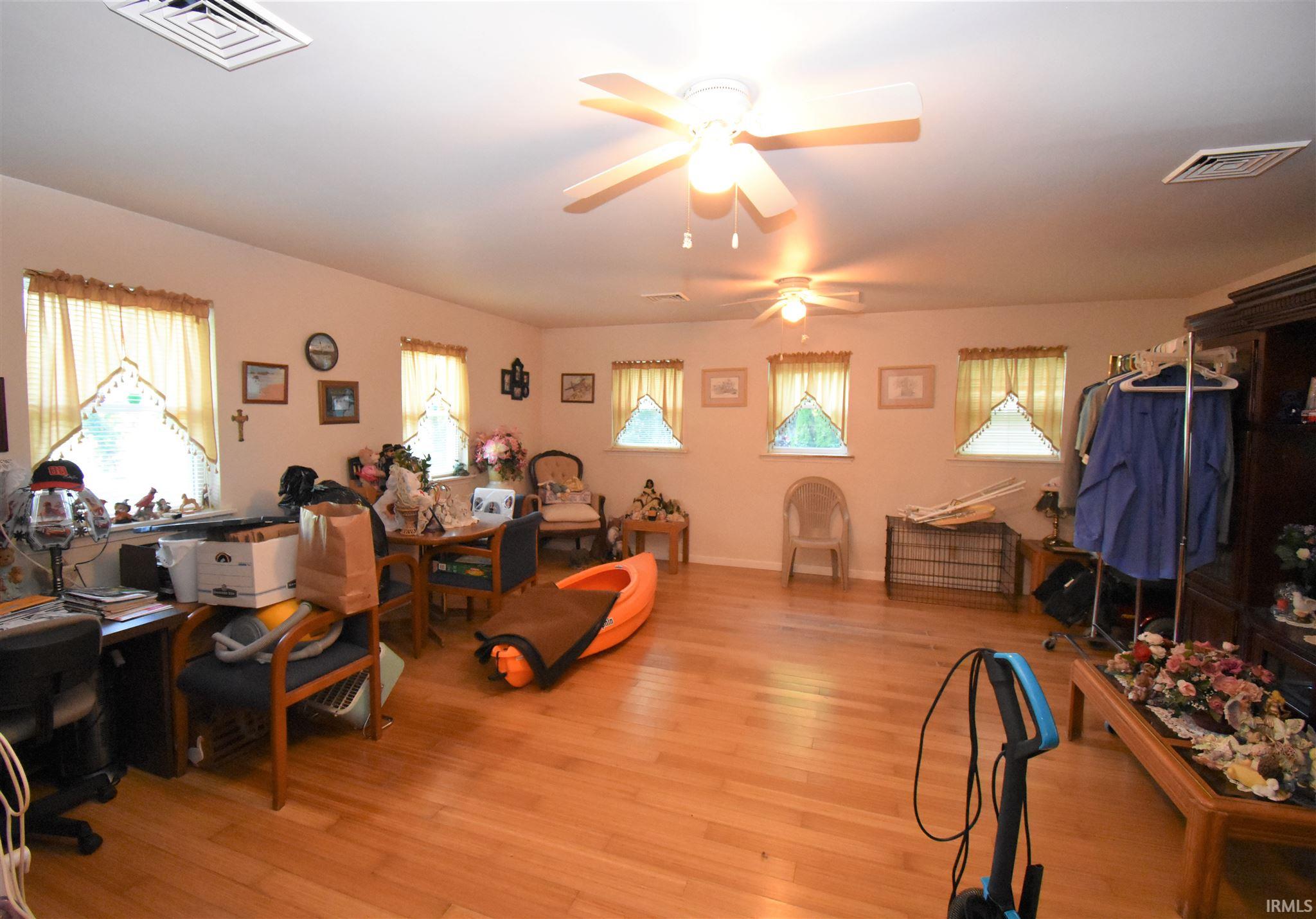 MLS 202033706 for sale 9863 S 550 W Winamac IN 46996