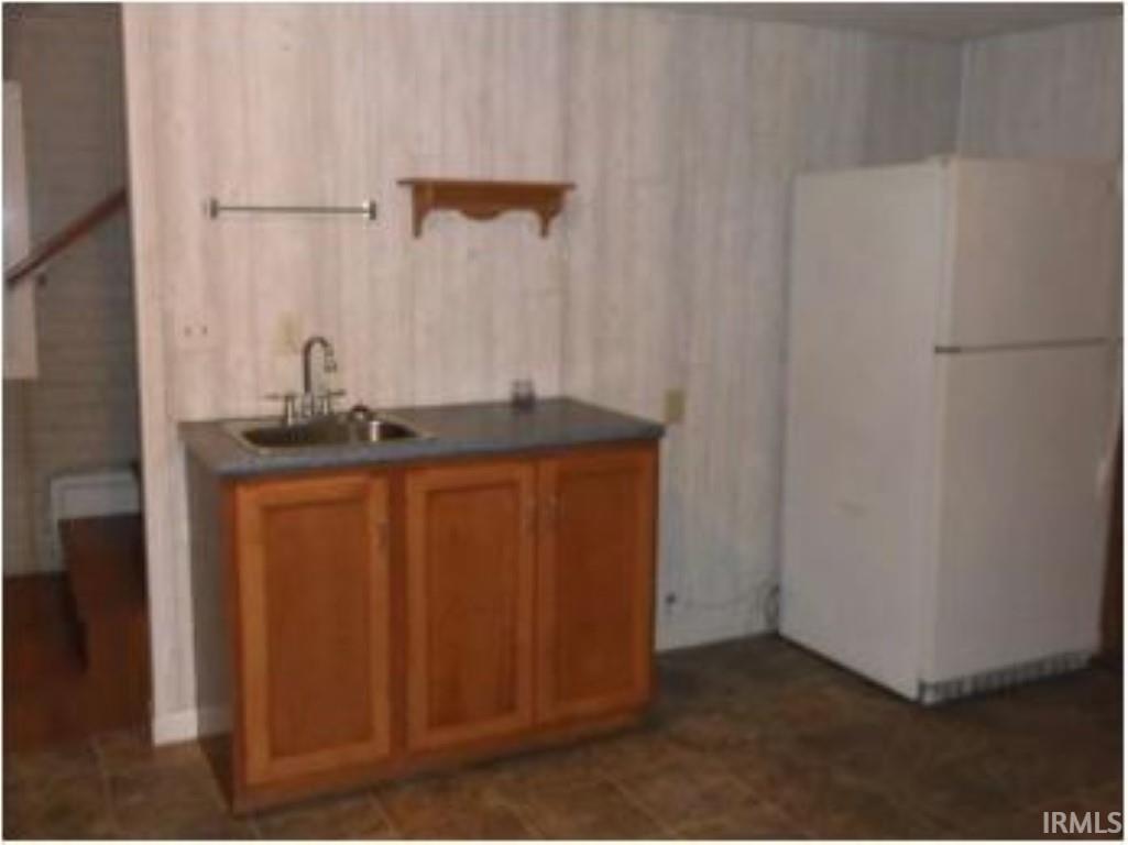 Elnora Real Estate 105 Street IN 47529 229,900 202041222