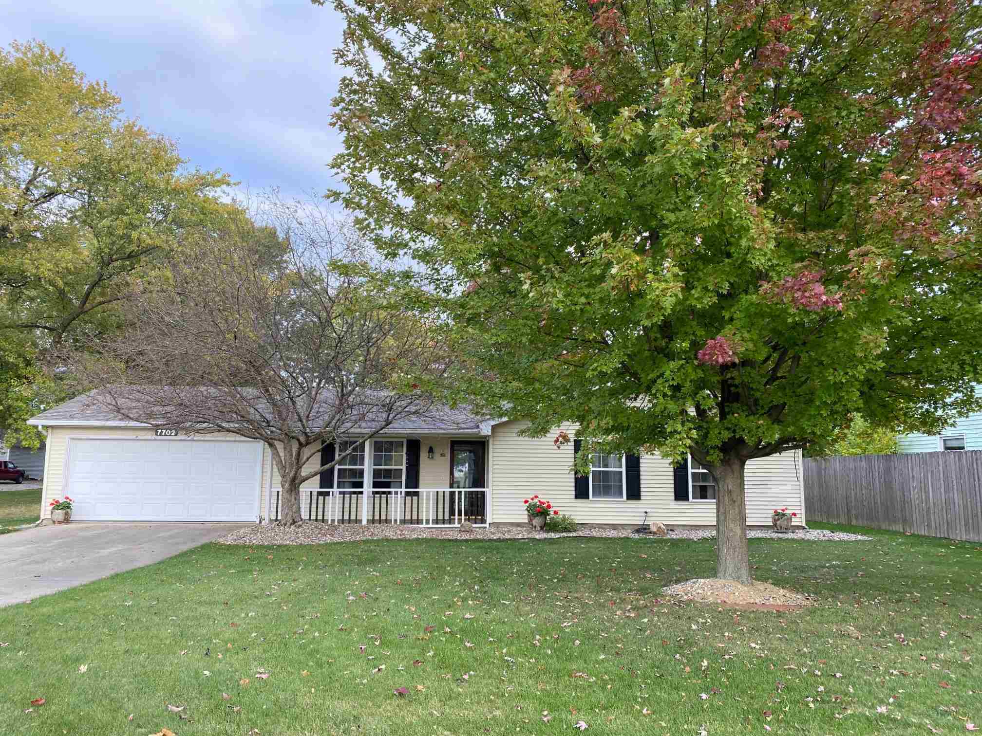 Sold 7702 Maysville Road, Fort Wayne, IN 46815 MLS 202041566