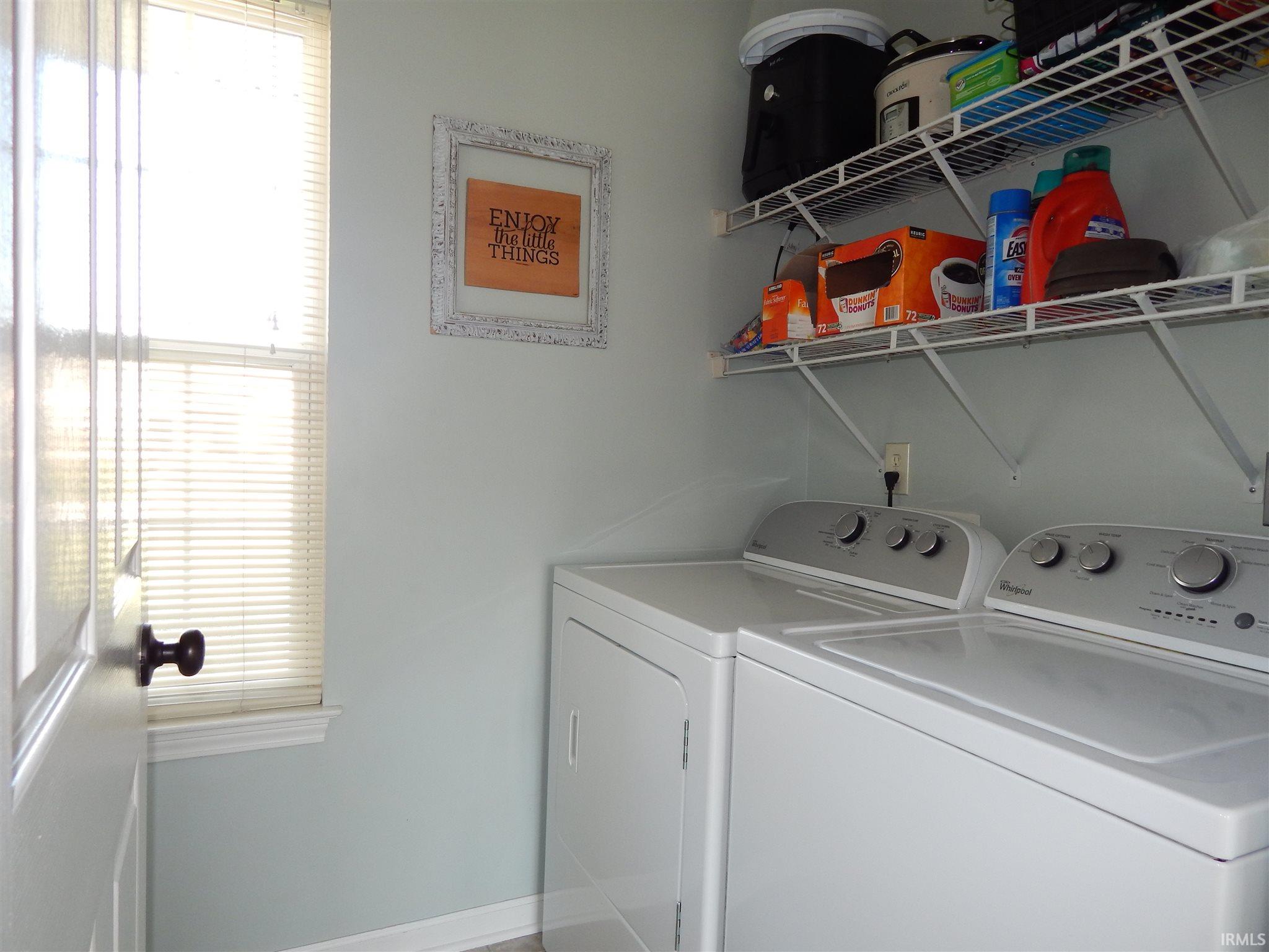 Residential For Sale - 6 Rooms - 3 Bedrooms - 2 Bathrooms - Price $185