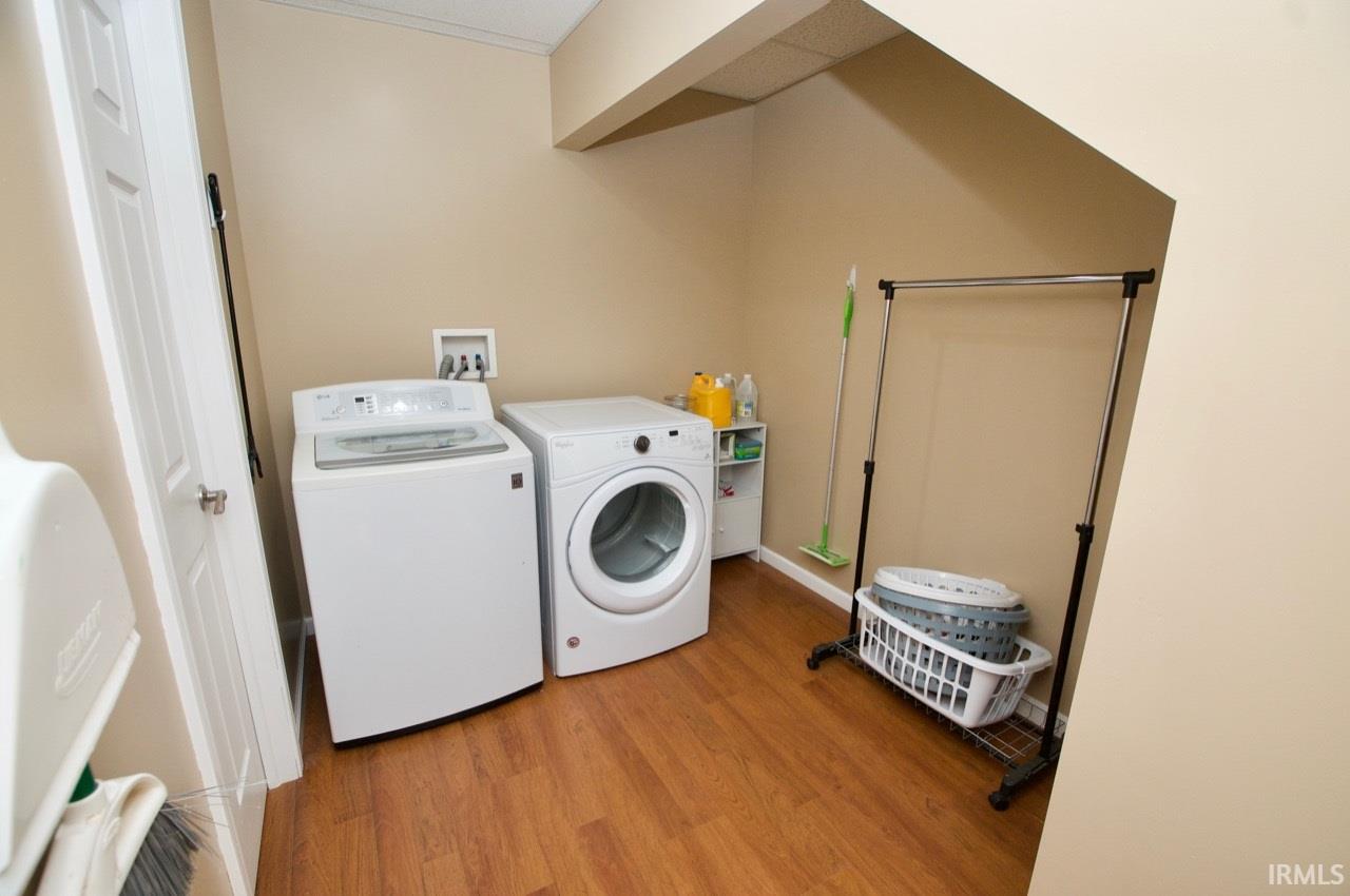 Residential for sale in Elkhart, Indiana, 202044734