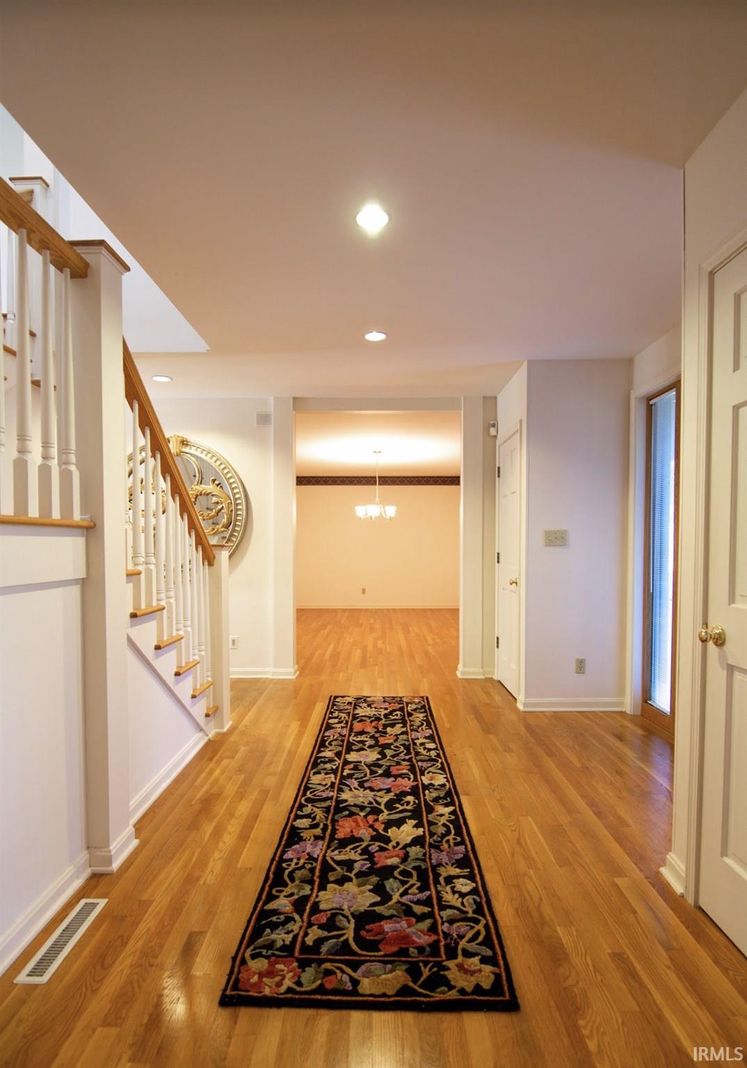 Residential for sale in Ulen, Indiana, 202044767