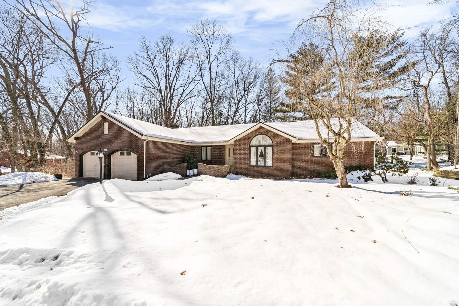 Granger IN Real Estate 52075 Post Tavern Trail Granger IN 46530 MLS