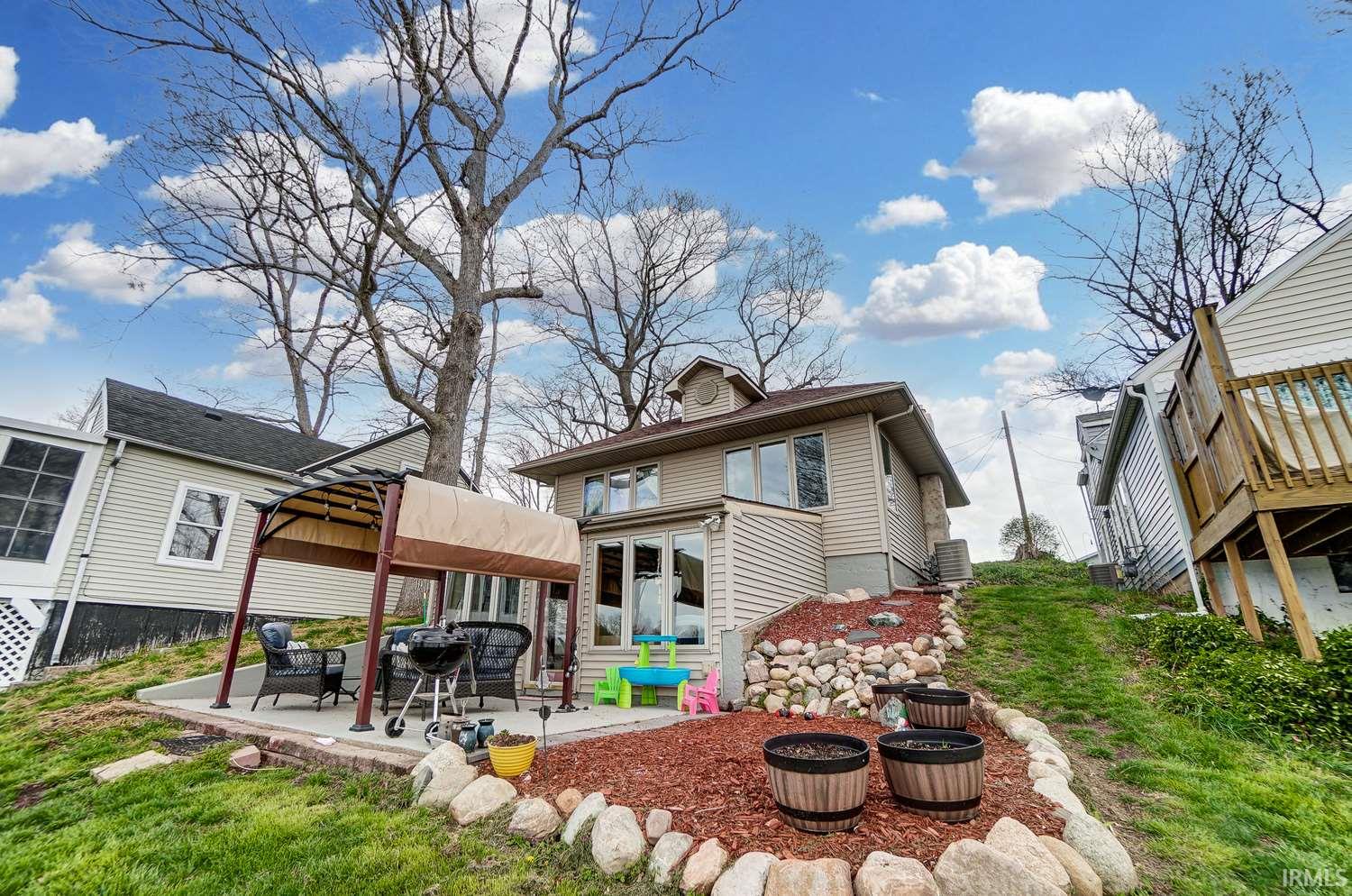 Sold 7912 E Cree Lake Drive North, Kendallville, IN 46755 MLS