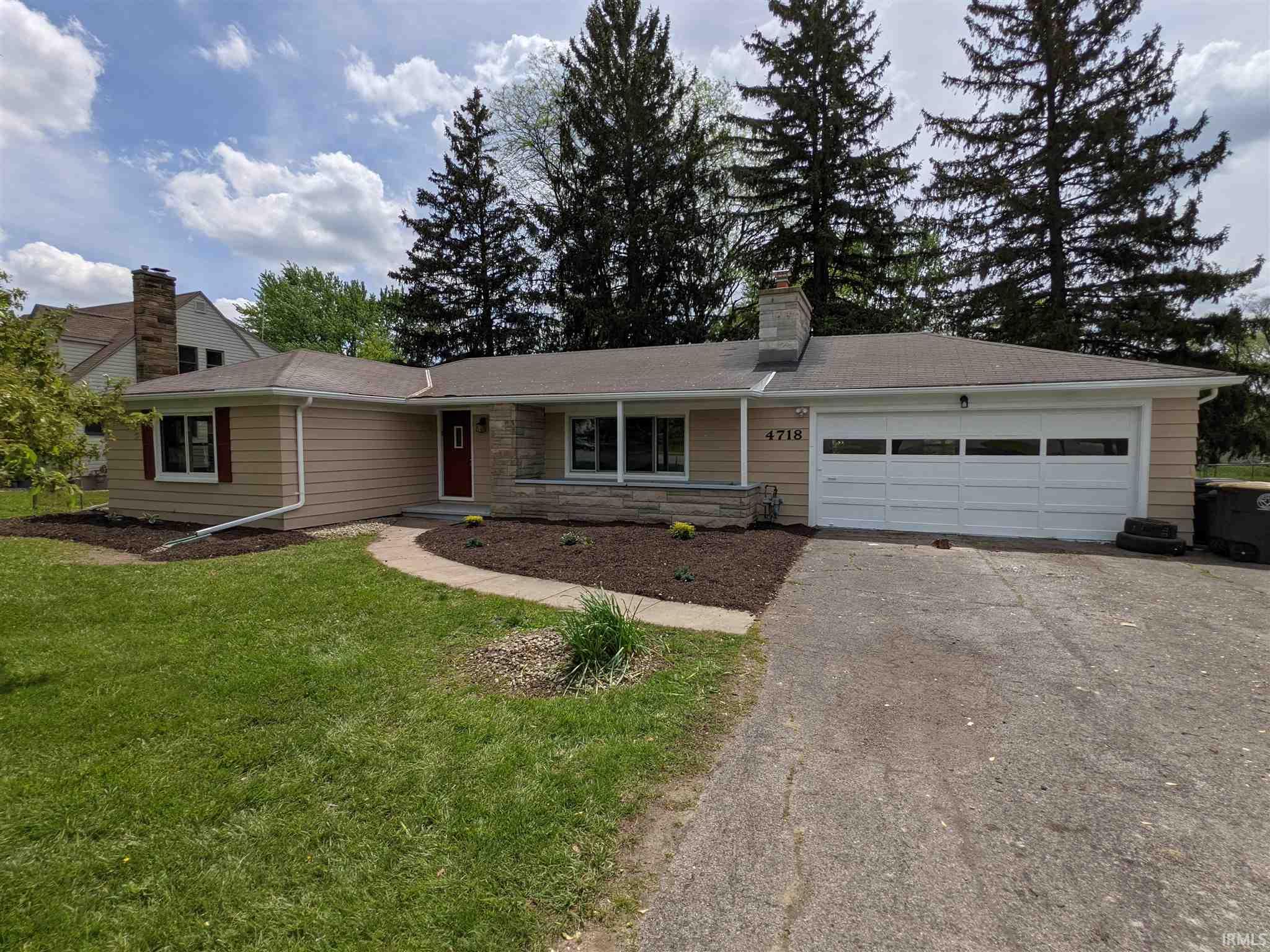 Sold 4718 Stellhorn Road, Fort Wayne, IN 46815 MLS 202118685