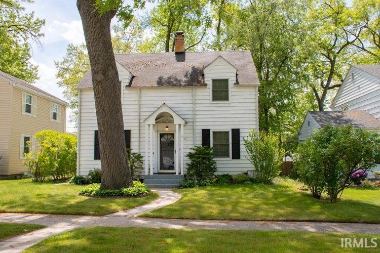 Residential for sale in Mishawaka, Indiana, 202118826