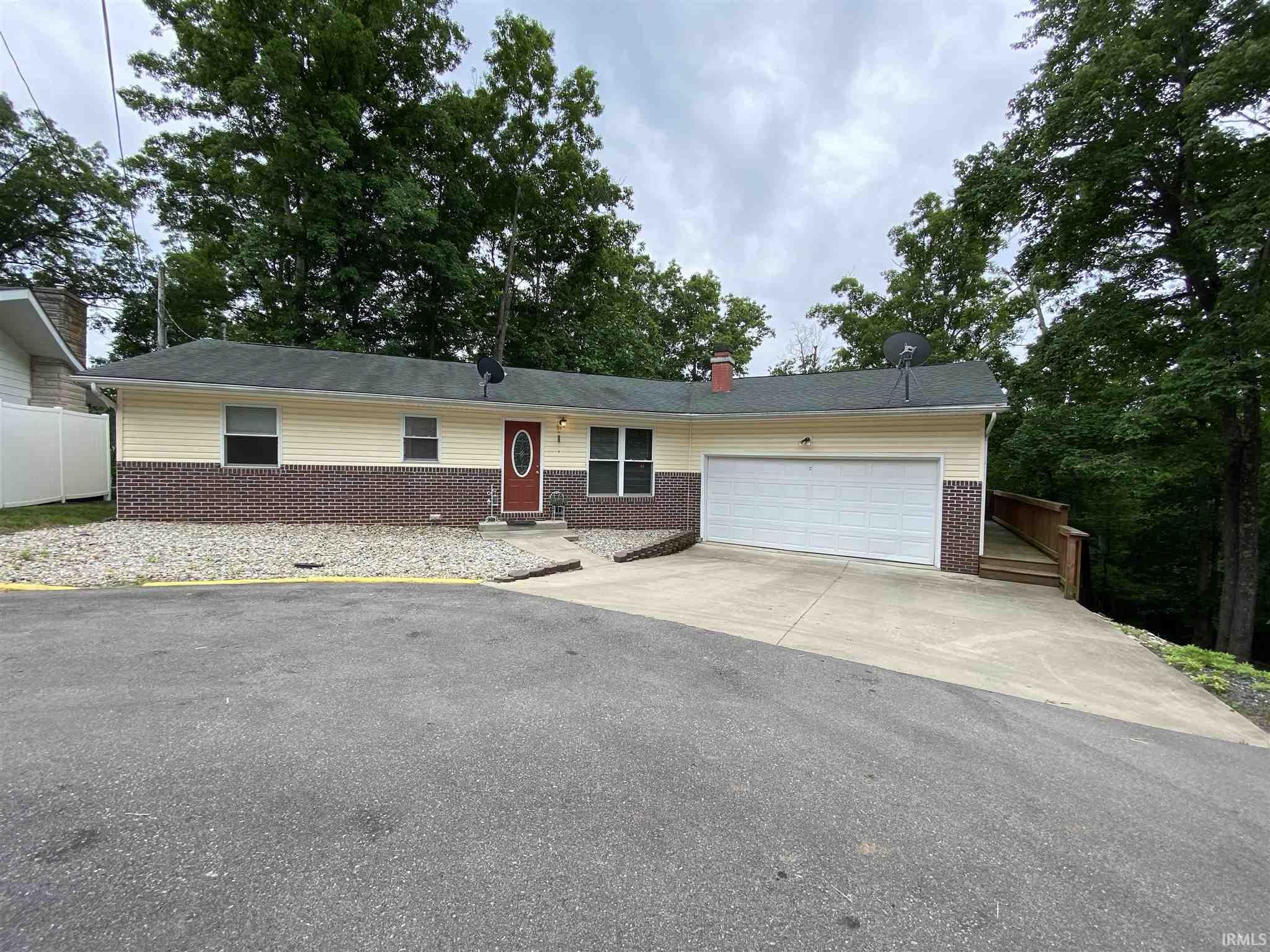 138 WOODHILL DRIVE, BEDFORD, IN 47421 Millican Realty Bloomington