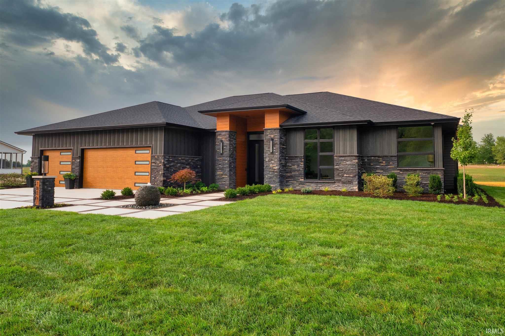 Sold 18061 Tullymore Run, Leo, IN 46765 MLS 202121628